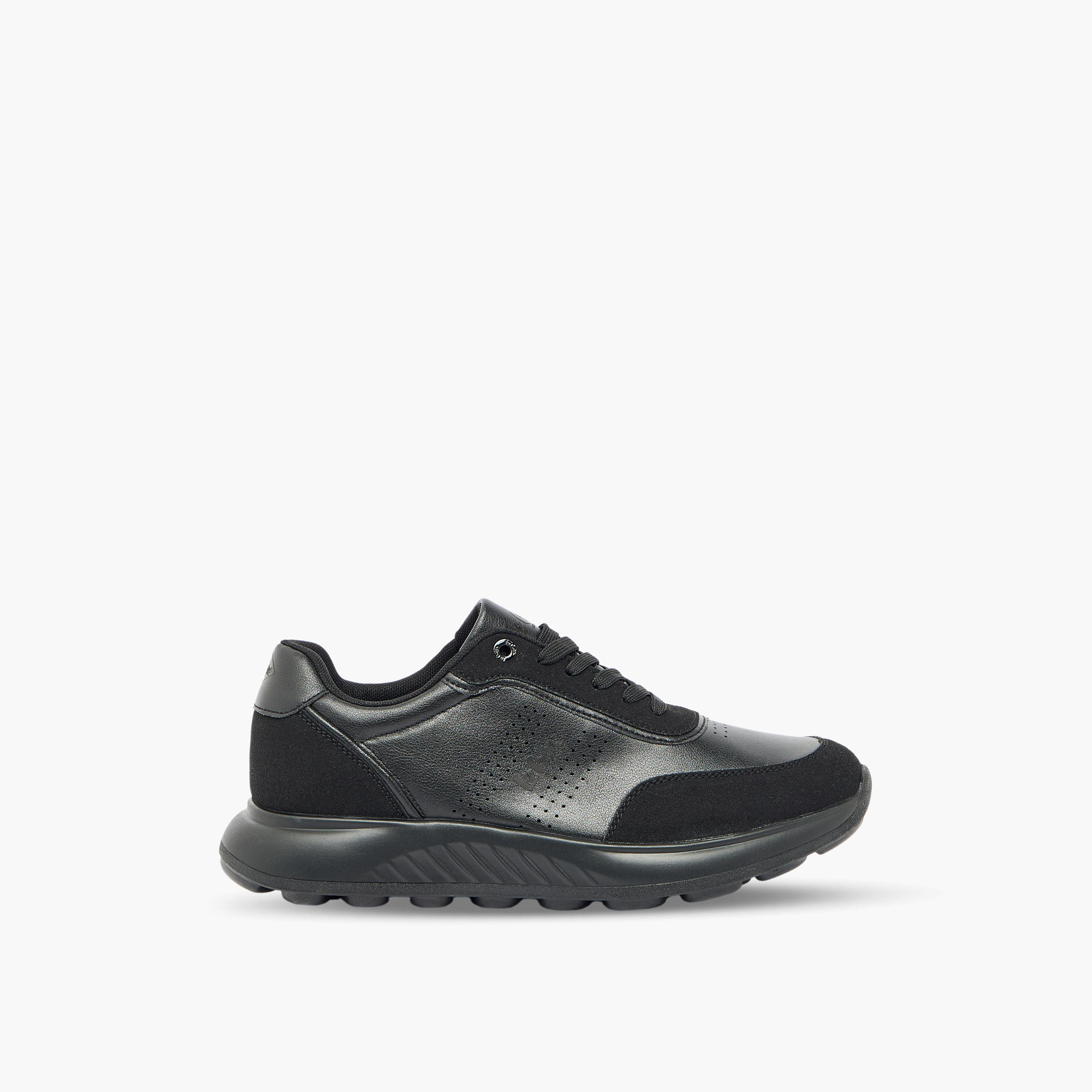 حذاء سنيكرز بطول الكاحل ورباط إغلاق للرجال من لي كوبر-men-shoes-sneakers-image-3
