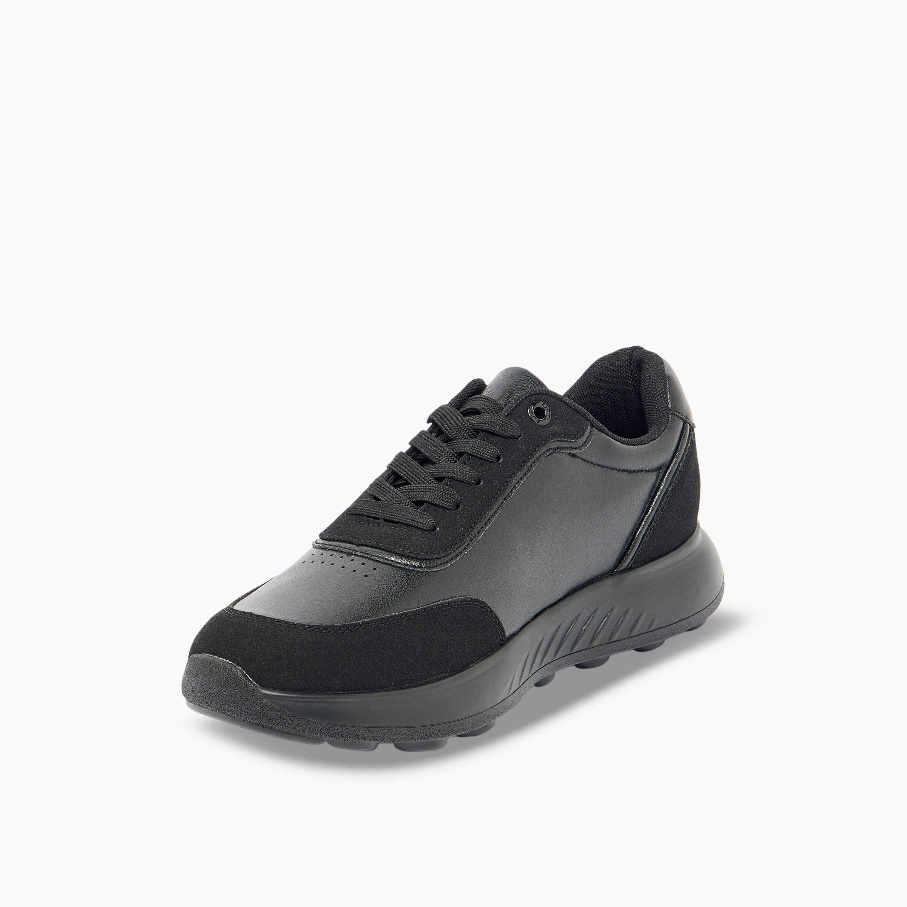 حذاء سنيكرز بطول الكاحل ورباط إغلاق للرجال من لي كوبر-men-shoes-sneakers-image-4