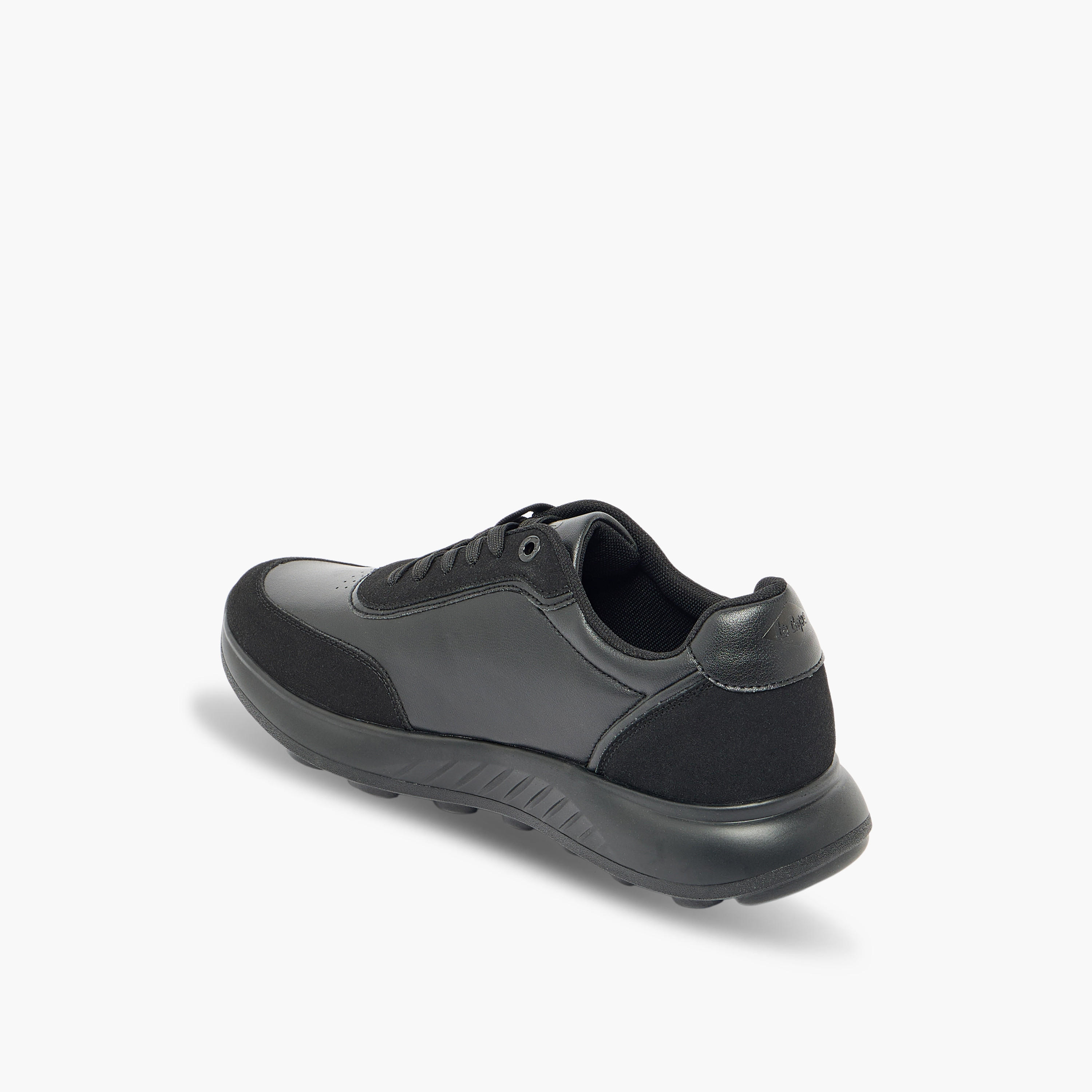 حذاء سنيكرز بطول الكاحل ورباط إغلاق للرجال من لي كوبر-men-shoes-sneakers-image-5