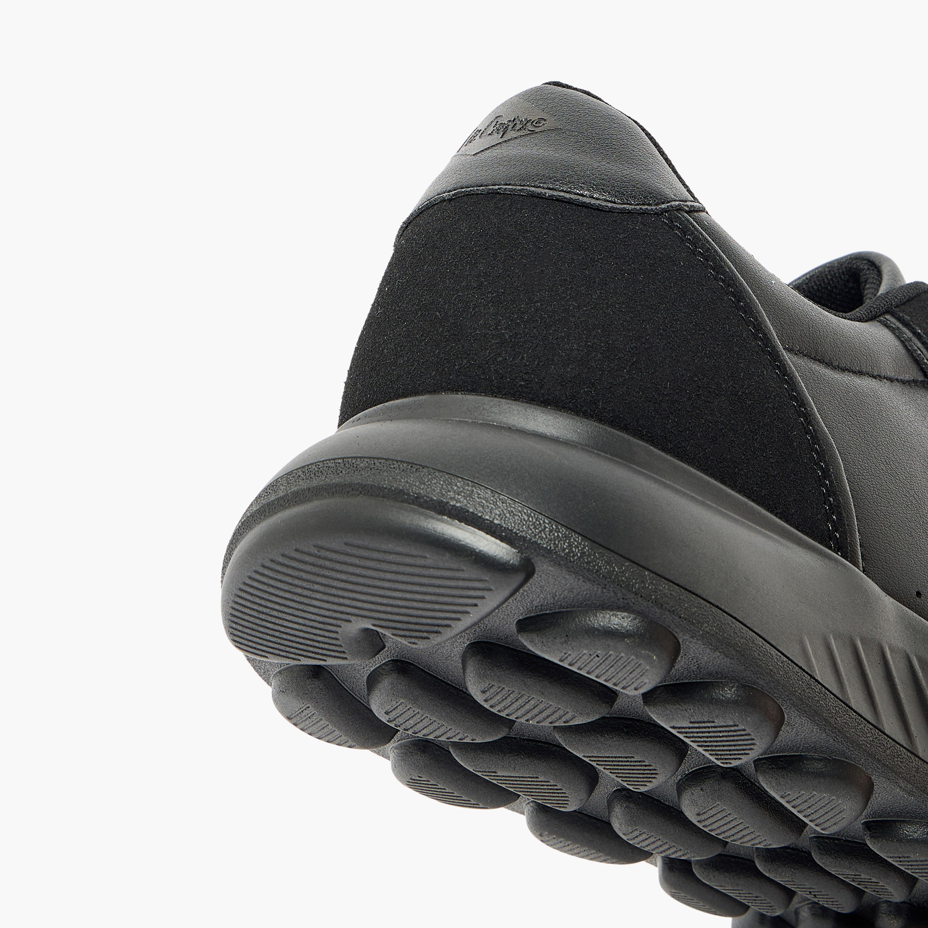 حذاء سنيكرز بطول الكاحل ورباط إغلاق للرجال من لي كوبر-men-shoes-sneakers-image-8