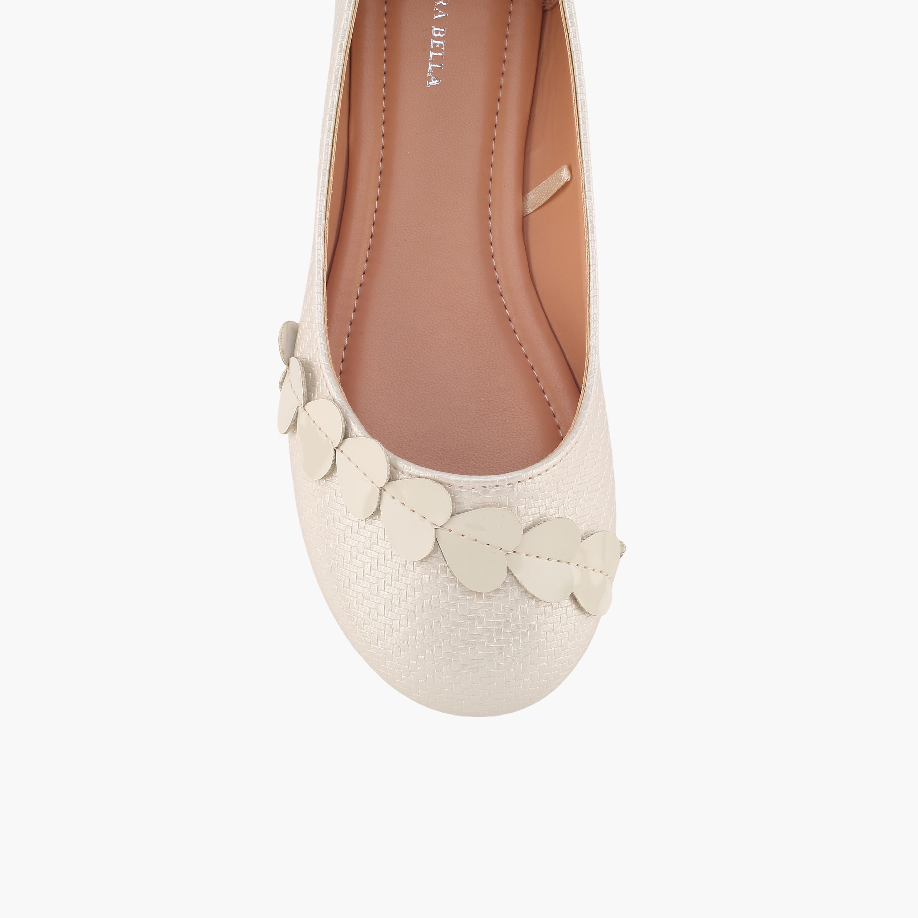 حذاء باليرينا بتفاصيل زخارف للبنات من فلورا بيلا-girls-shoes-ballerinas-image-4