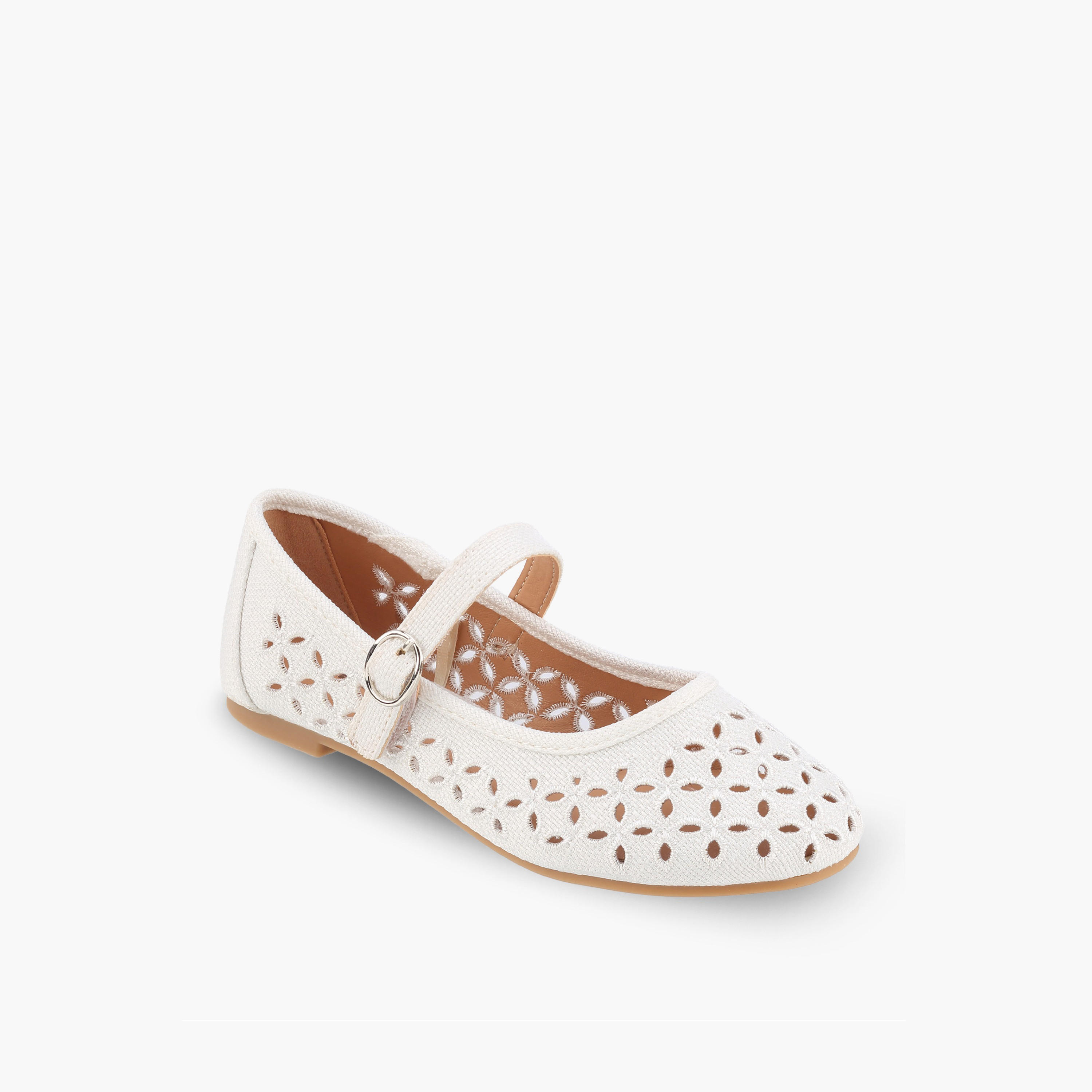 حذاء ماري بفتحات ليزر للبنات من ليتل ميسي-girls-shoes-maryjanes-image-2