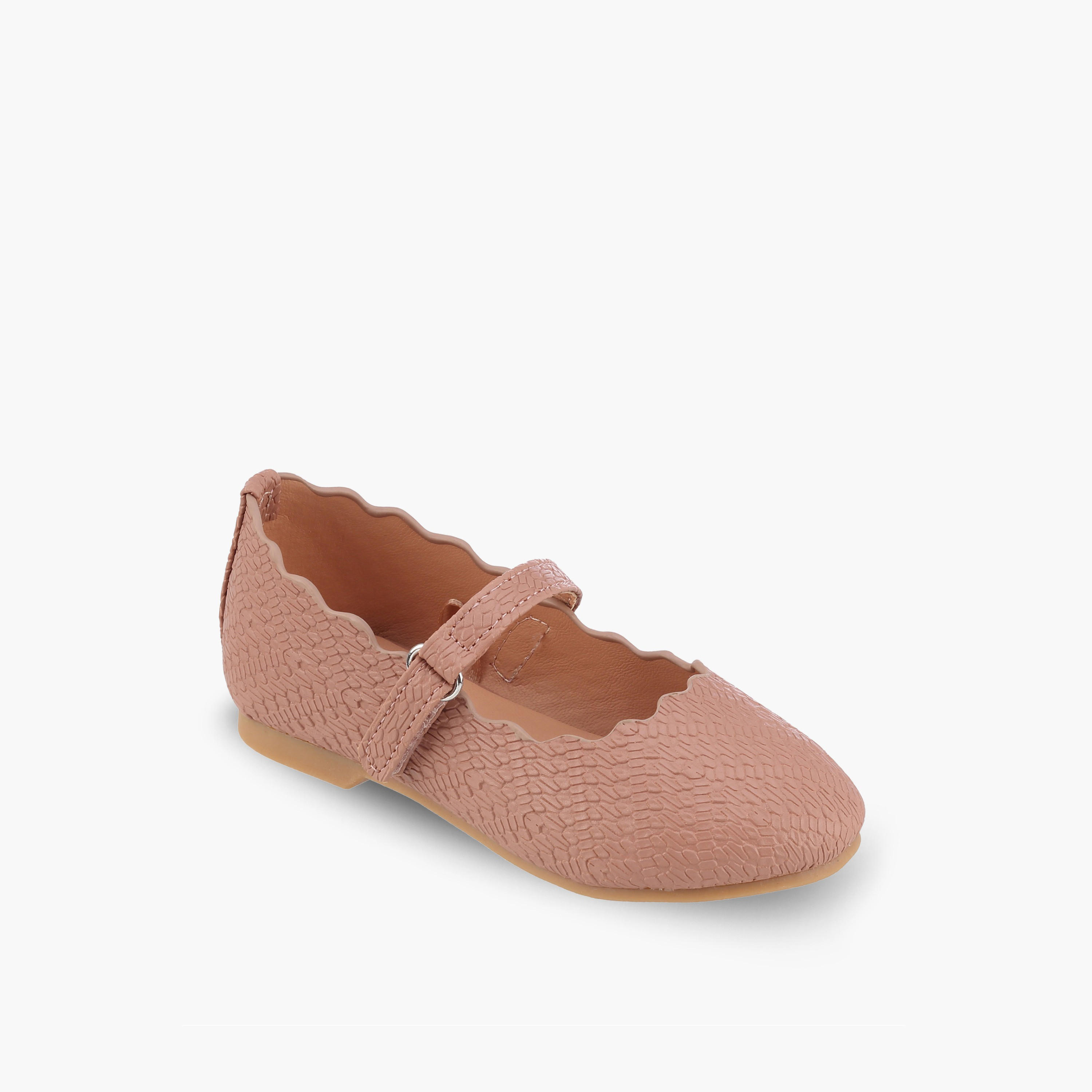 Juniors Girls Textured Mary Jane Shoes with Scalloped Trim-girls-shoes-maryjanes-image-2