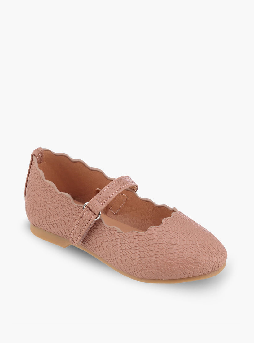 Juniors Girls Textured Mary Jane Shoes with Scalloped Trim-girls-shoes-maryjanes-image-2