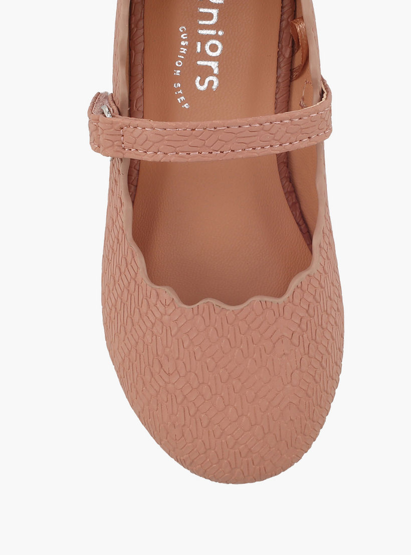 Juniors Girls Textured Mary Jane Shoes with Scalloped Trim-girls-shoes-maryjanes-image-4