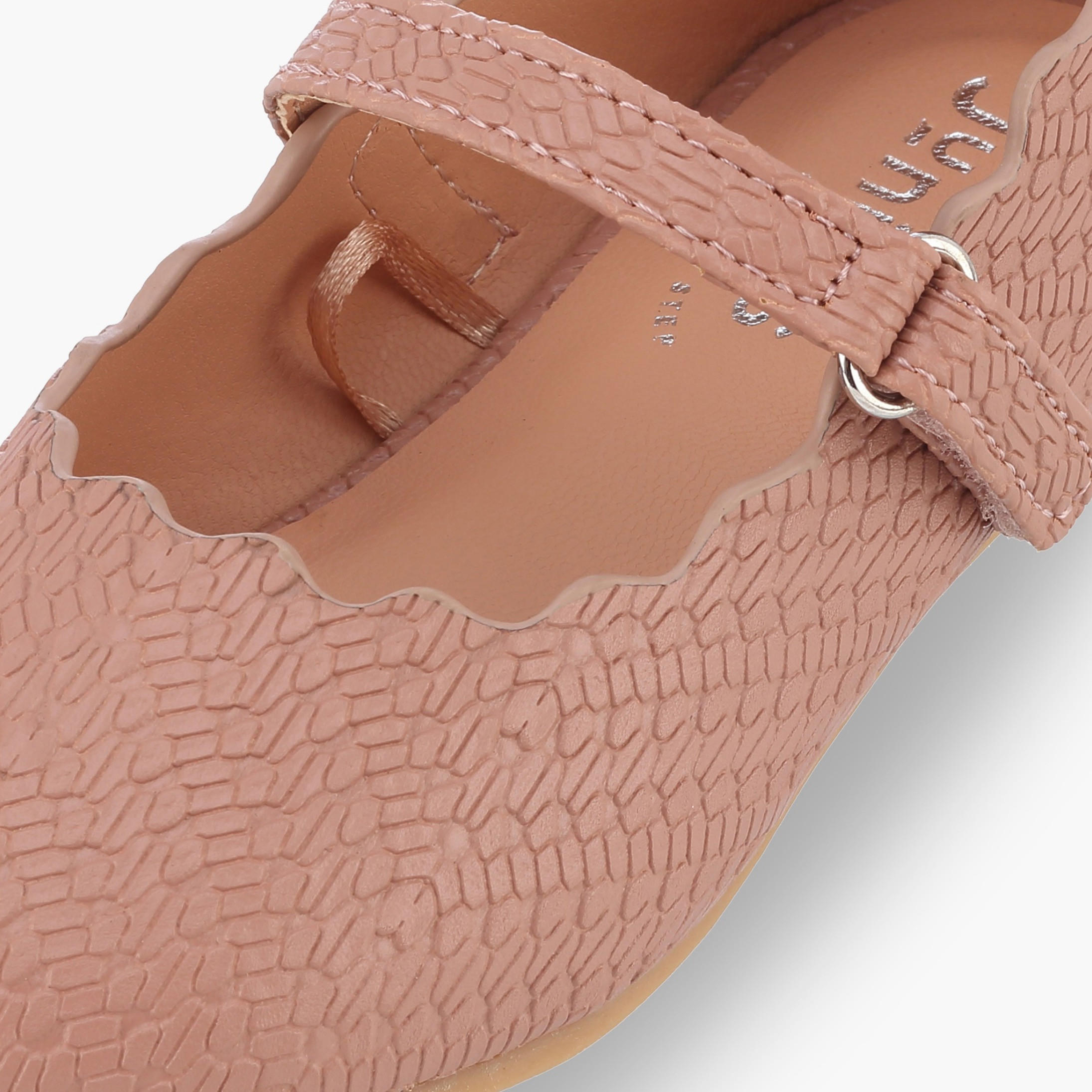 Juniors Girls Textured Mary Jane Shoes with Scalloped Trim-girls-shoes-maryjanes-image-6