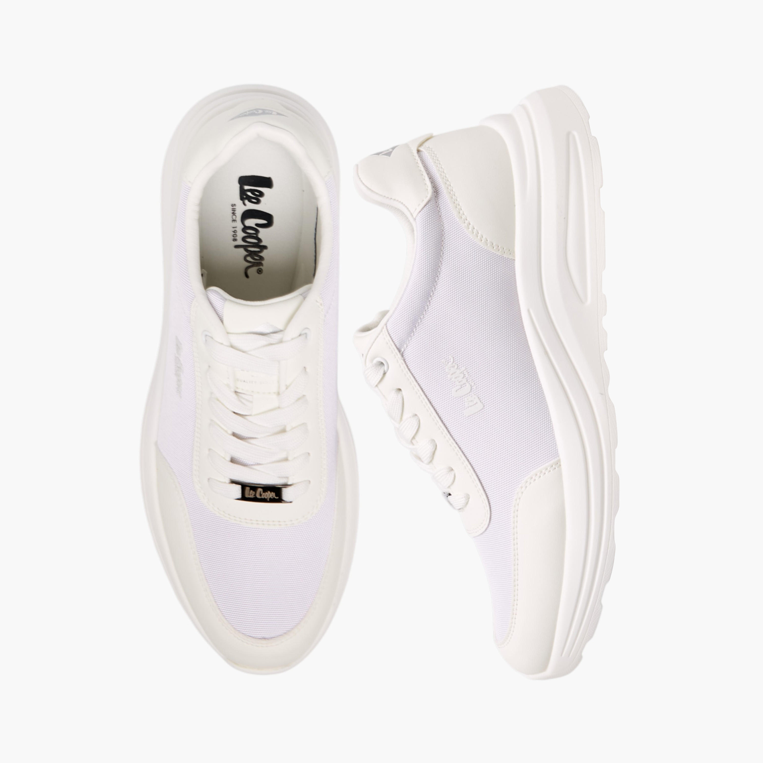 حذاء سنيكرز بطبعات مربعات ورباط إغلاق للرجال من لي كوبر-men-shoes-sneakers-image-1