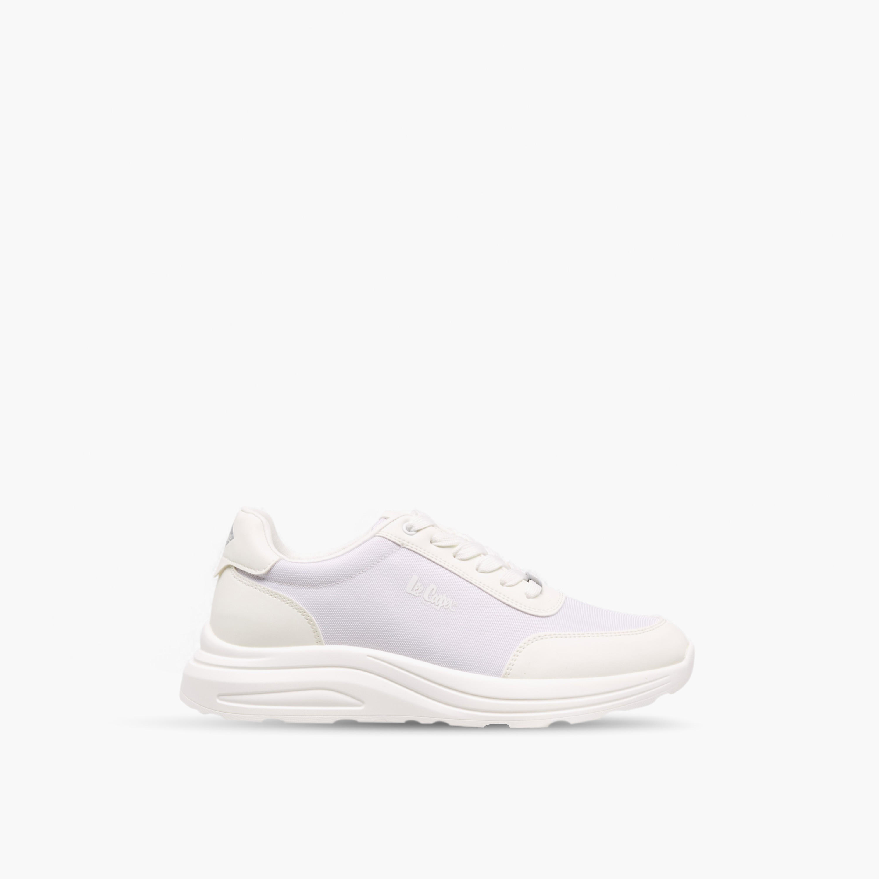 حذاء سنيكرز بطبعات مربعات ورباط إغلاق للرجال من لي كوبر-men-shoes-sneakers-image-3