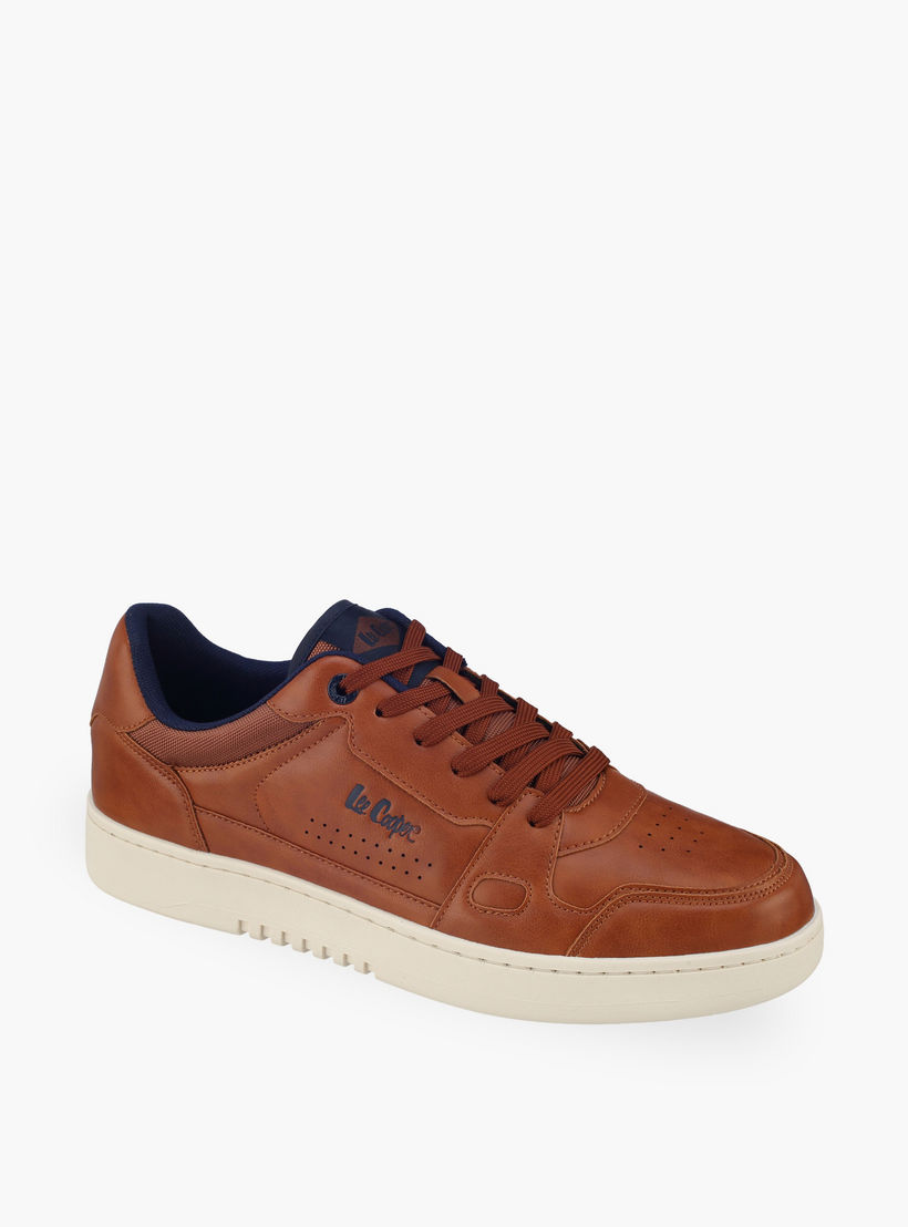 حذاء سنيكرز بطول الكاحل ورباط إغلاق للرجال من لي كوبر-men-shoes-sneakers-image-2