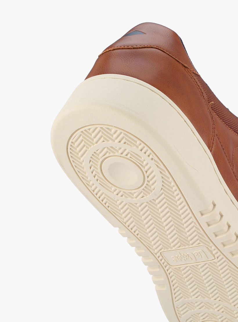 حذاء سنيكرز بطول الكاحل ورباط إغلاق للرجال من لي كوبر-men-shoes-sneakers-image-5