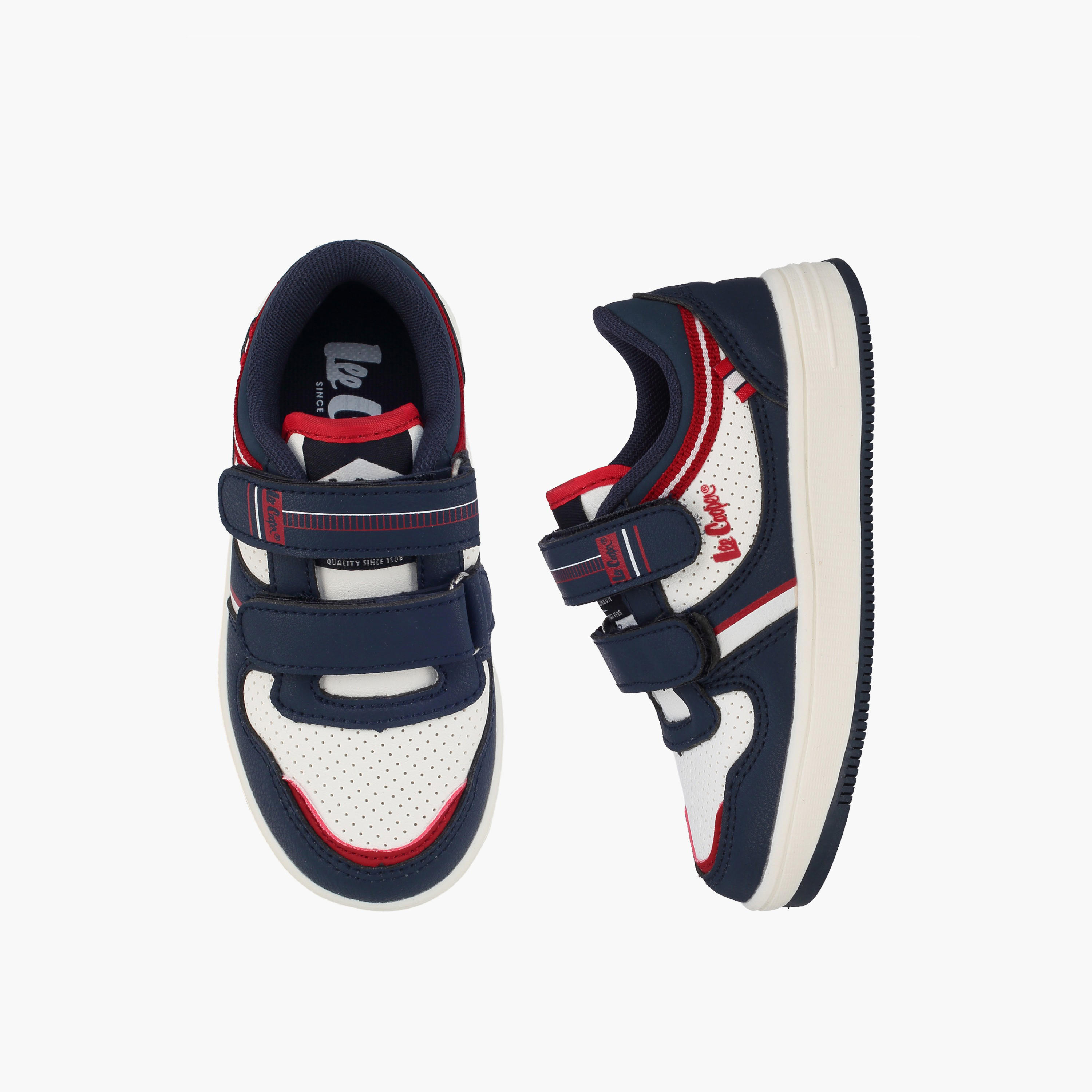 حذاء سنيكرز بشريط إغلاق لاصق للأولاد من لي كوبر-boys-shoes-sneakers-image-1