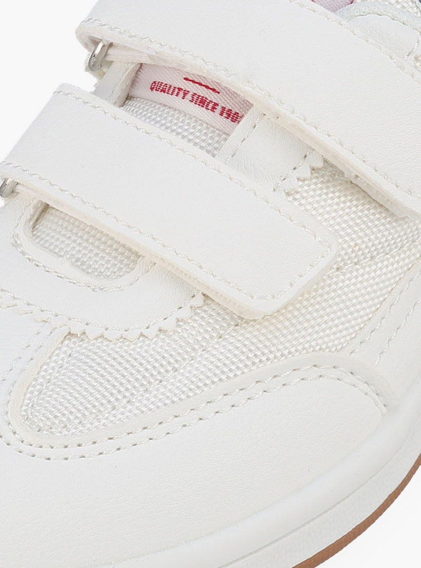 حذاء للأولاد بشريط لاصق مريح من لي كوبر-boys-shoes-sneakers-image-4