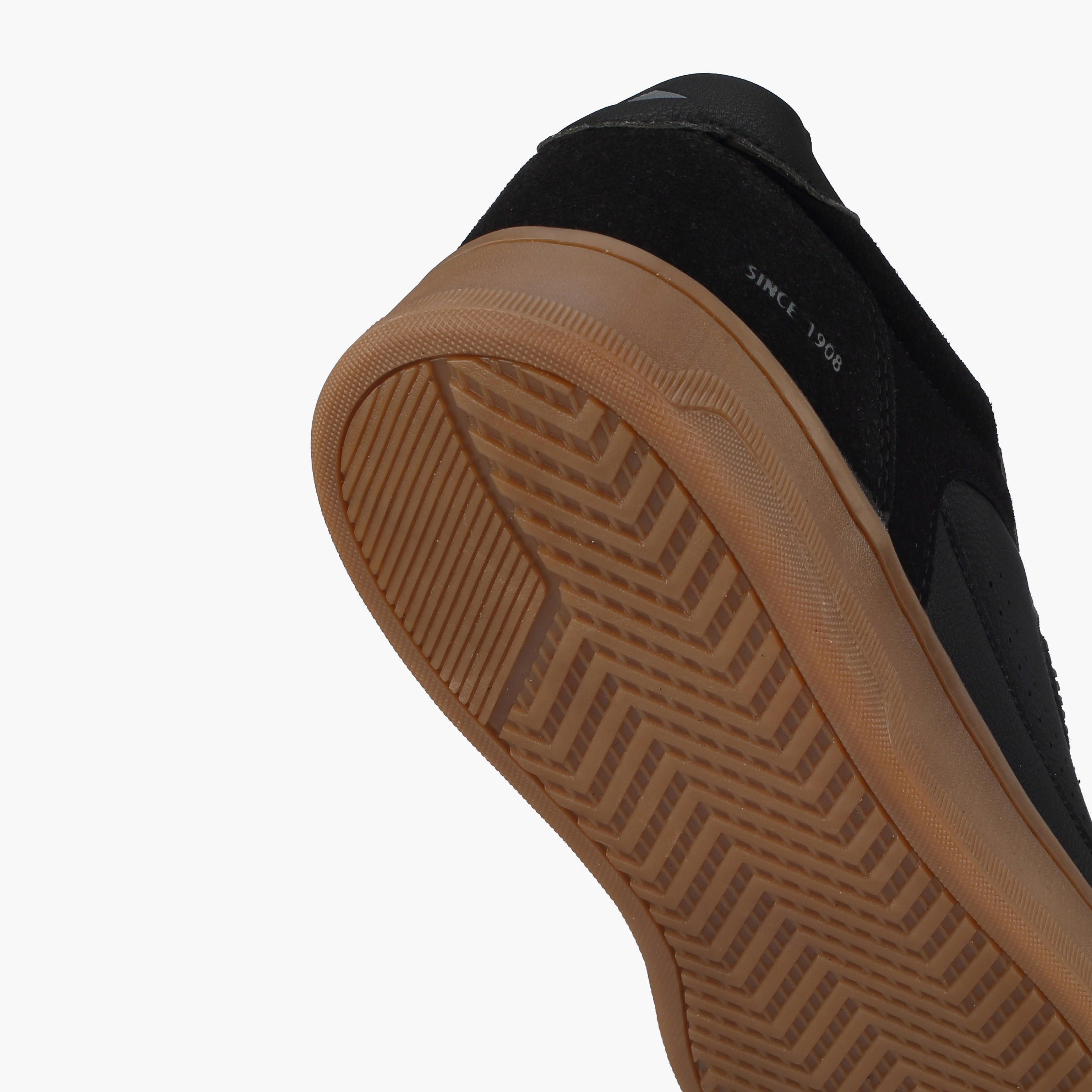 Lee Cooper Men Colourblock Lace-Up Sneakers-men-shoes-sneakers-image-5