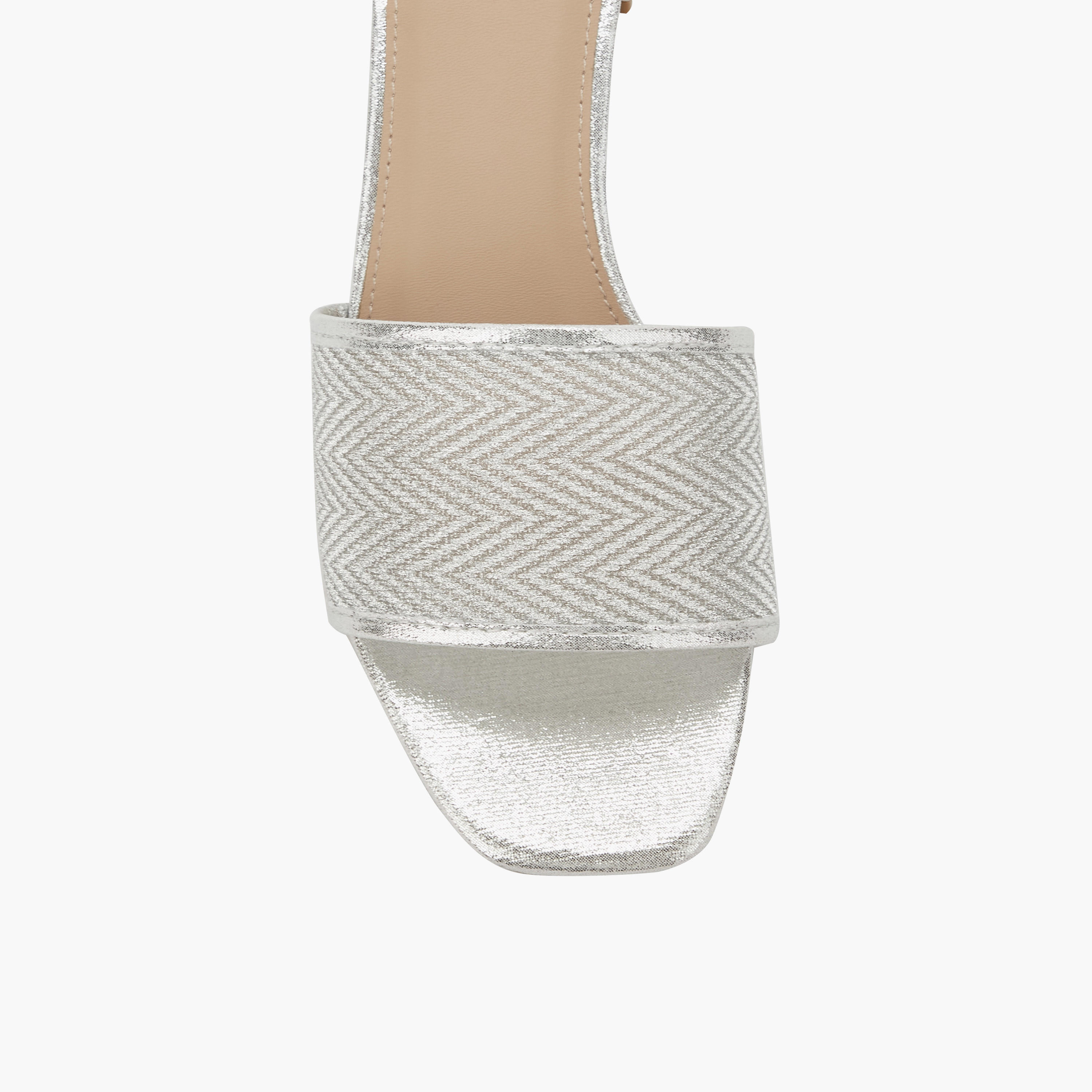 صندل ميتاليك بكعب عريض للنساء من فلورا بيلا-women-shoes-sandals-heeled-image-4