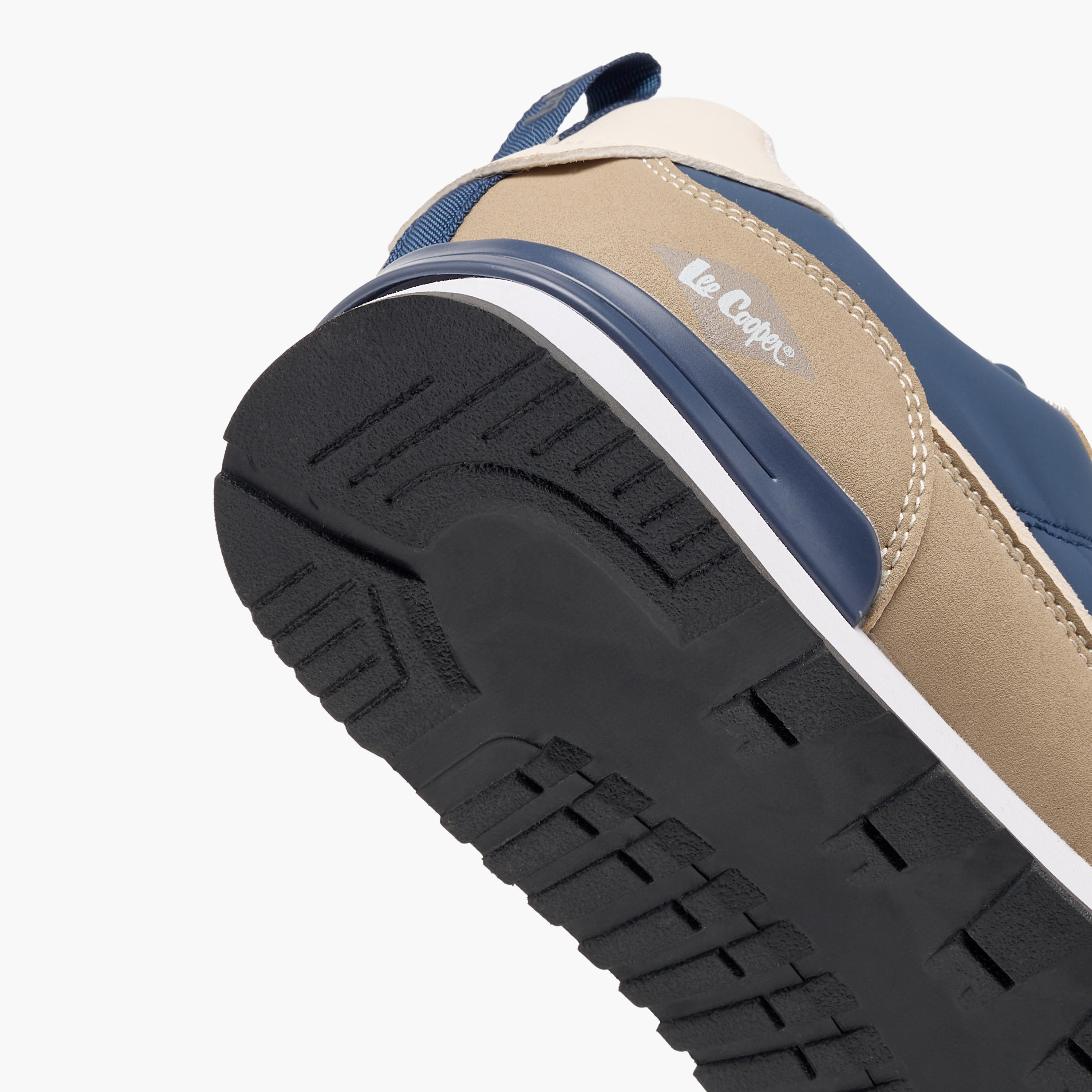 حذاء سنيكرز بقوالب ملونة ورباط إغلاق للرجال من لي كوبر-men-shoes-sneakers-image-5