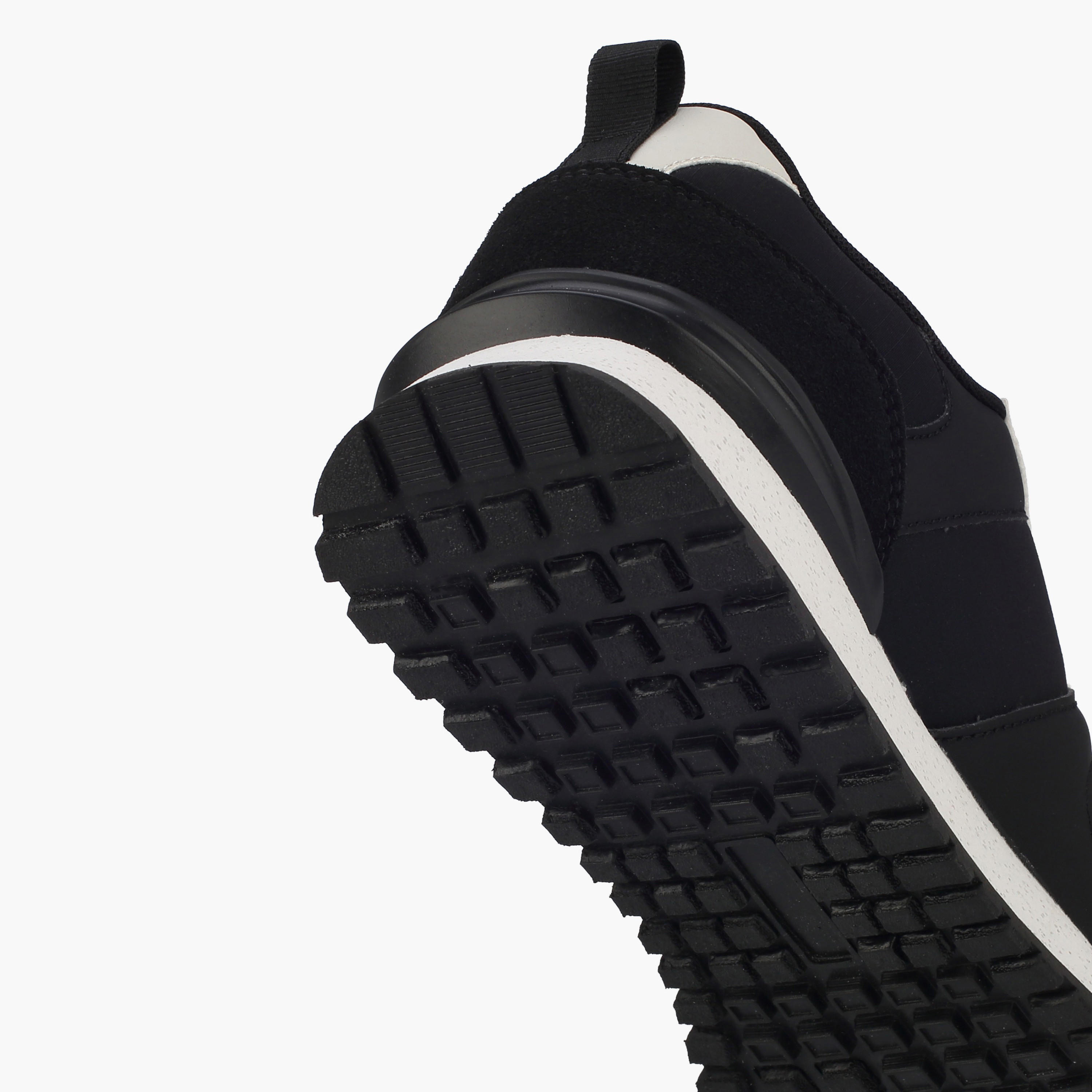 حذاء سنيكرز طول الكاحل بارز الملمس برباط للرجال من أل بي أل من شو إكسبريس-men-shoes-sneakers-image-5