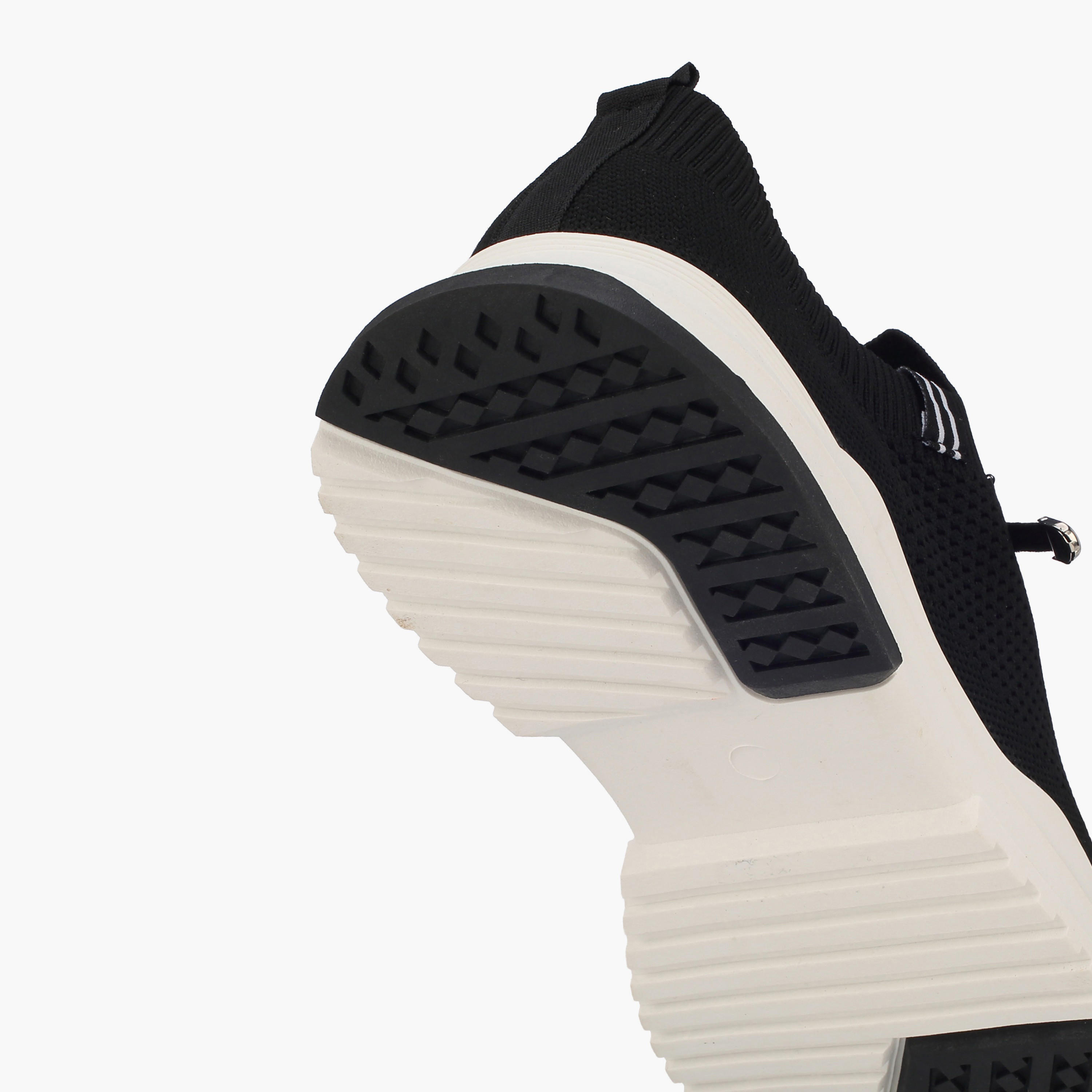 حذاء سنيكرز للكاحل برباط إغلاق للرجال من إل بي إل من شو إكسبريس-men-shoes-sneakers-image-5