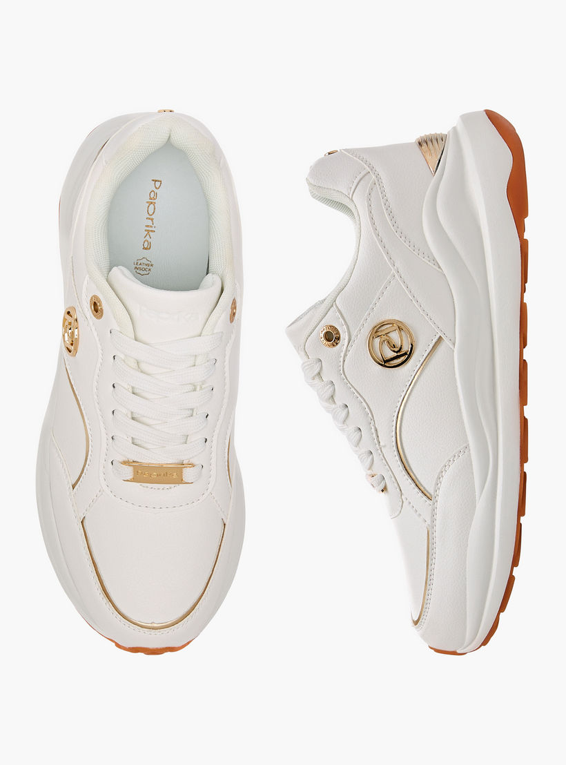 حذاء سنيكرز بألواح وزينة معدنية ورباط إغلاق من بابريكا-women-shoes-sneakers-image-1