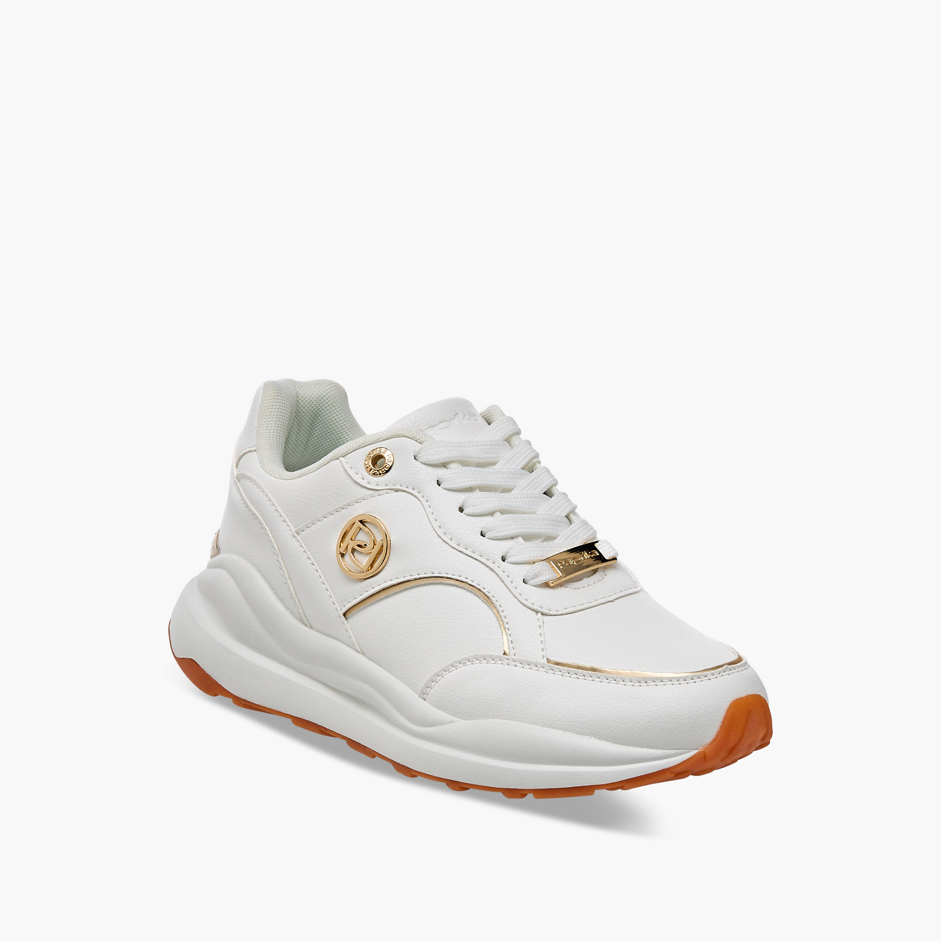 حذاء سنيكرز بألواح وزينة معدنية ورباط إغلاق من بابريكا-women-shoes-sneakers-image-2