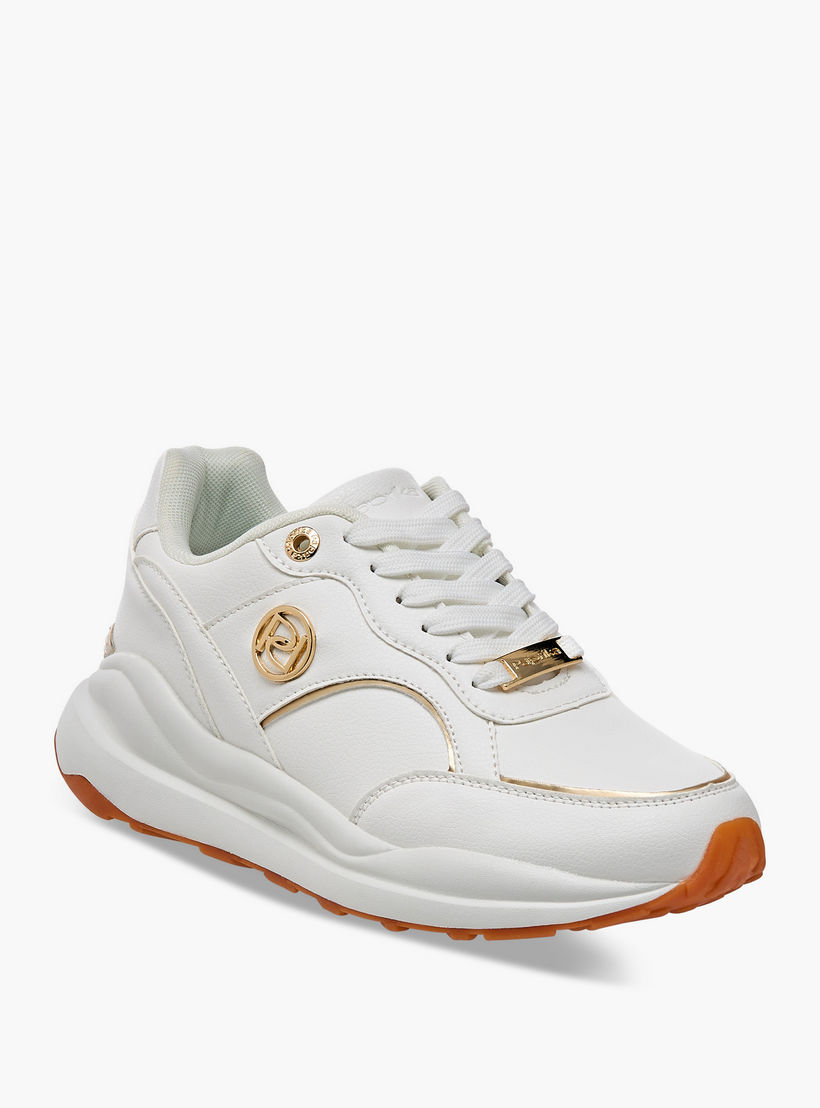 حذاء سنيكرز بألواح وزينة معدنية ورباط إغلاق من بابريكا-women-shoes-sneakers-image-2