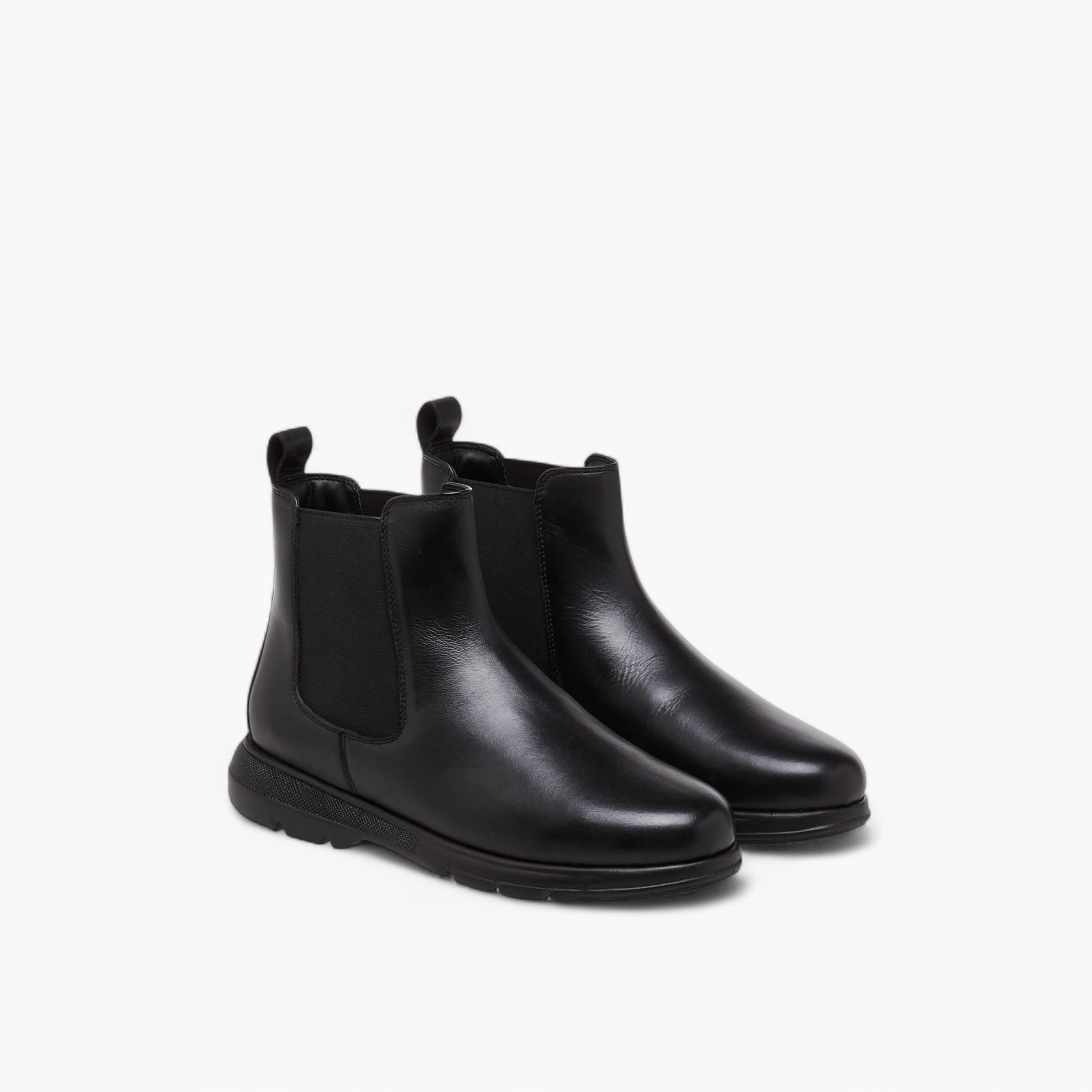 بوت تشيلسي بلسان سحب للنساء من بابريكا-women-shoes-boots-image-1