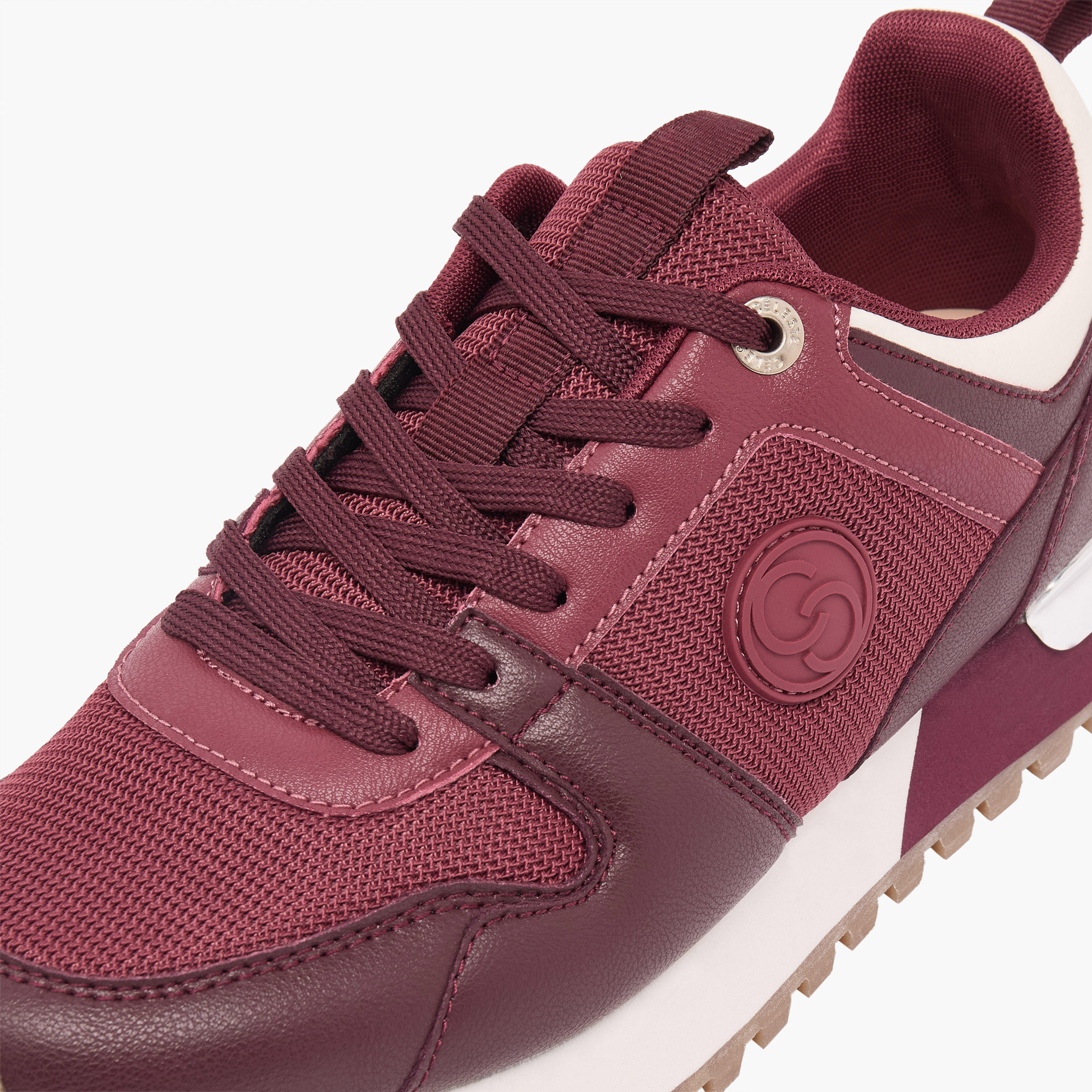 حذاء رياضي نسائي بتصميم مُجزّأ وأربطة من سيليست-women-shoes-sneakers-image-4