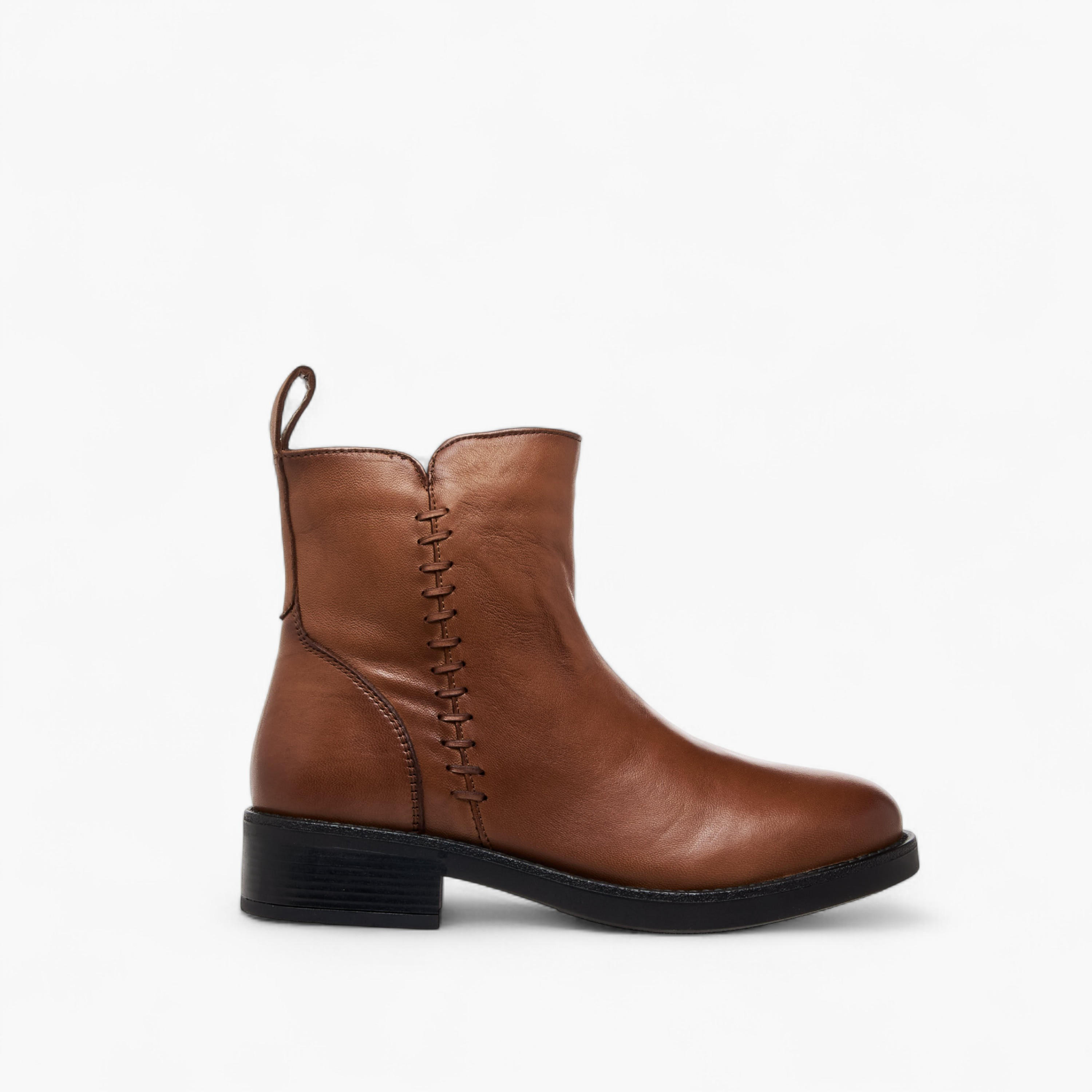 بوت جلد طول الكاحل بكعب سميك للنساء من بابريكا-women-shoes-boots-image-3
