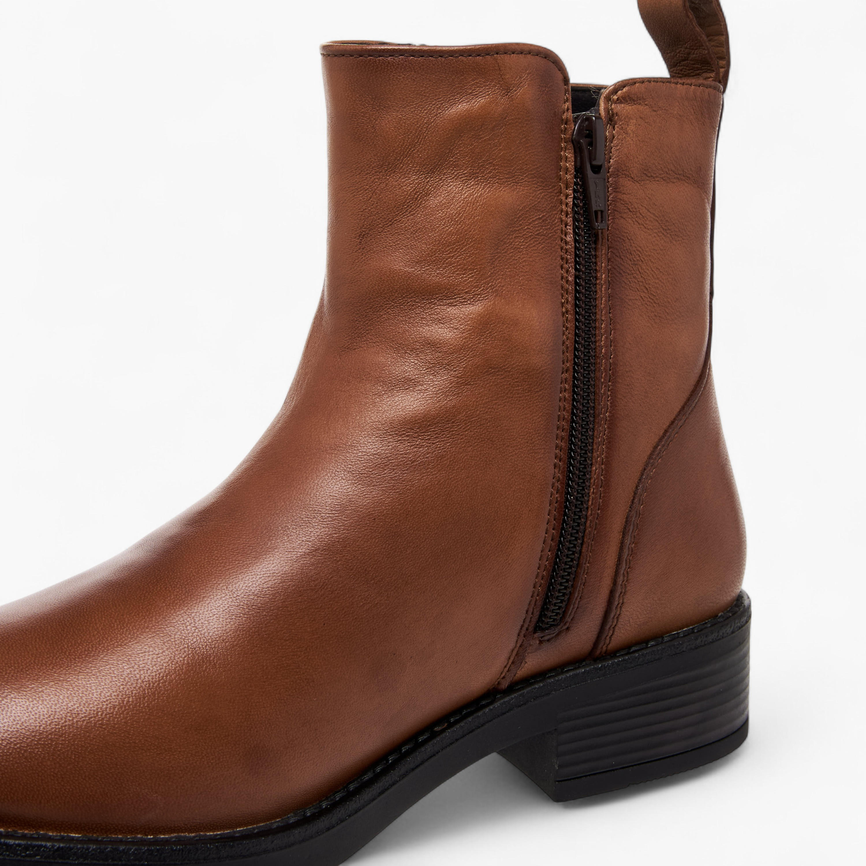 بوت جلد طول الكاحل بكعب سميك للنساء من بابريكا-women-shoes-boots-image-6