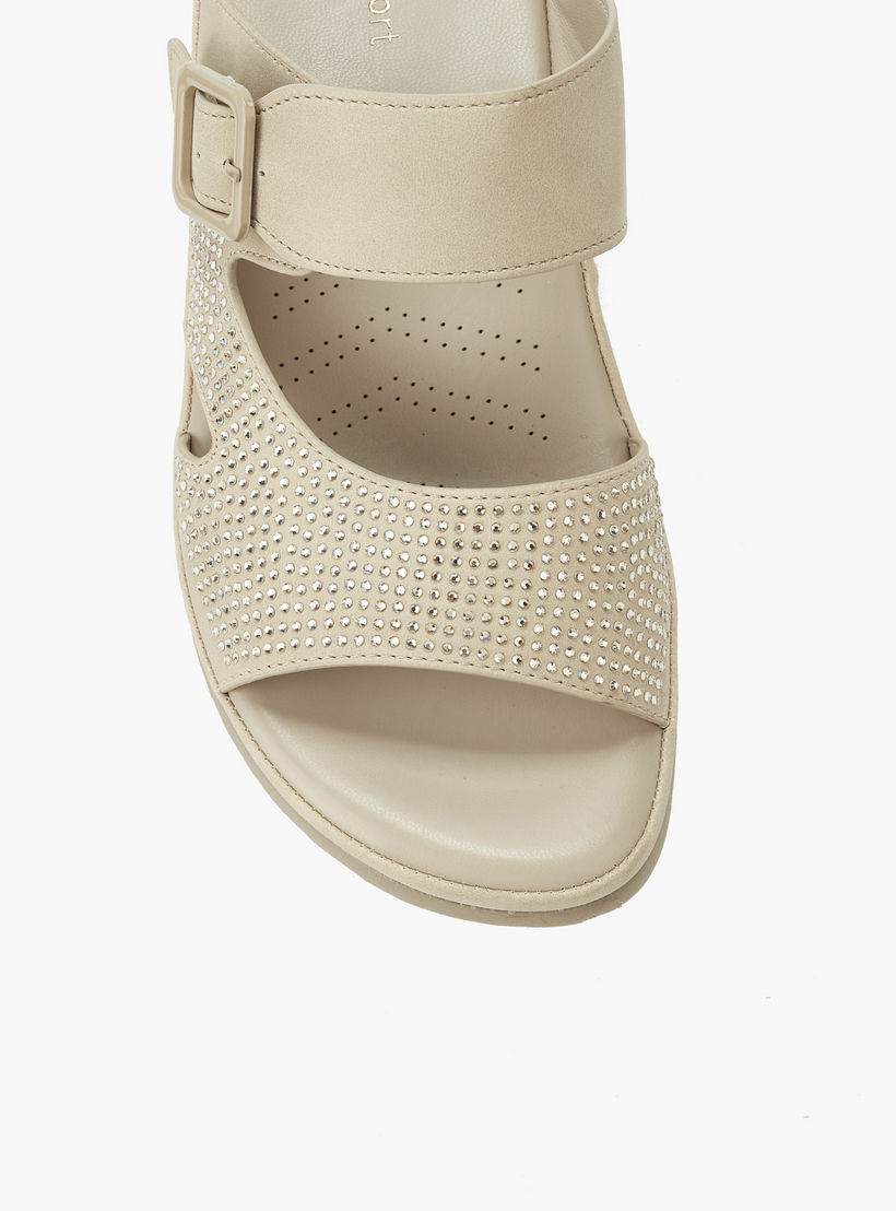 صندل مريح مزين بتفاصيل للنساء من لو كونفورت-women-shoes-flats-sandals-image-4