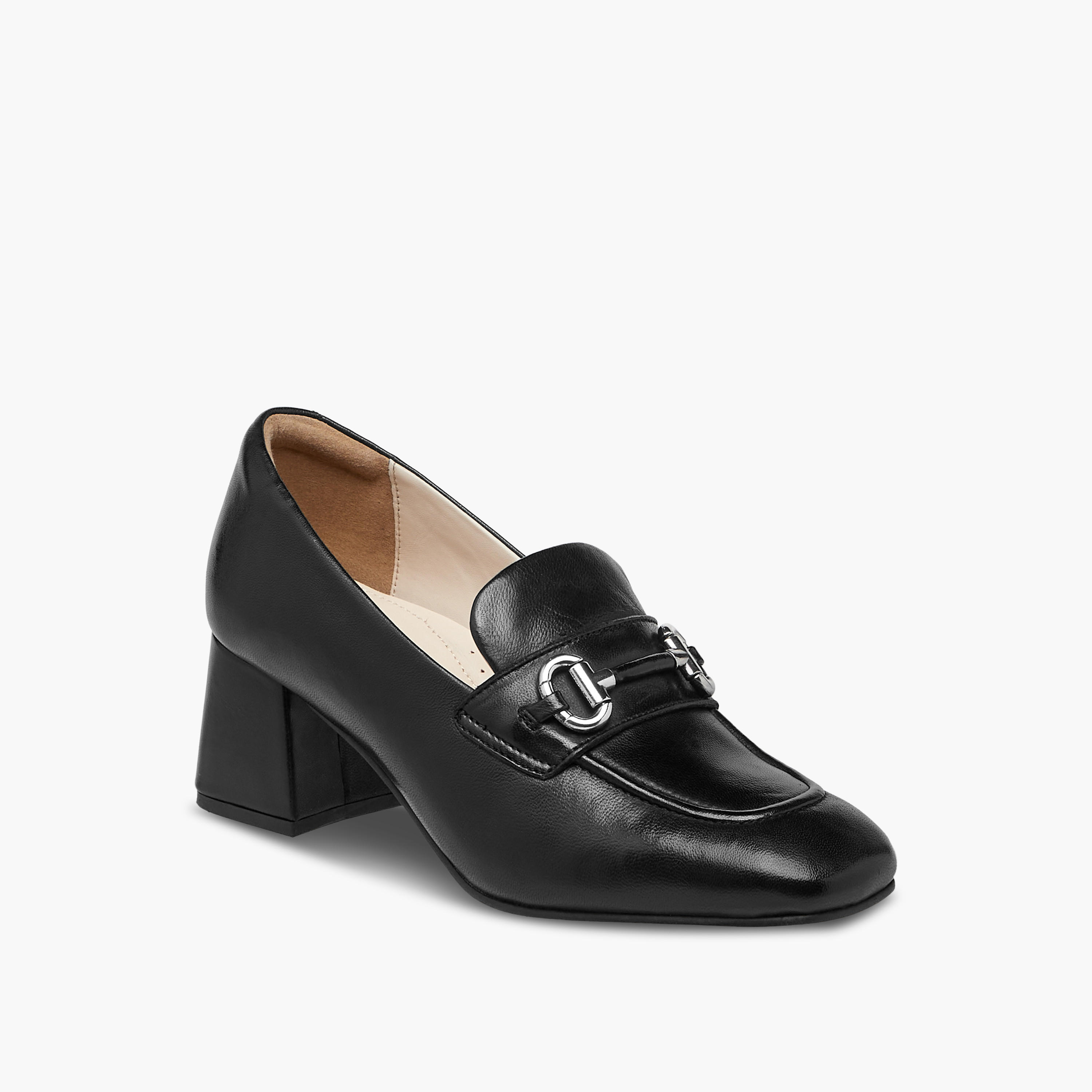 لوفر سهل الارتداء بزينة ميتاليك وكعب سميك من بابريكا-women-shoes-heels-image-2
