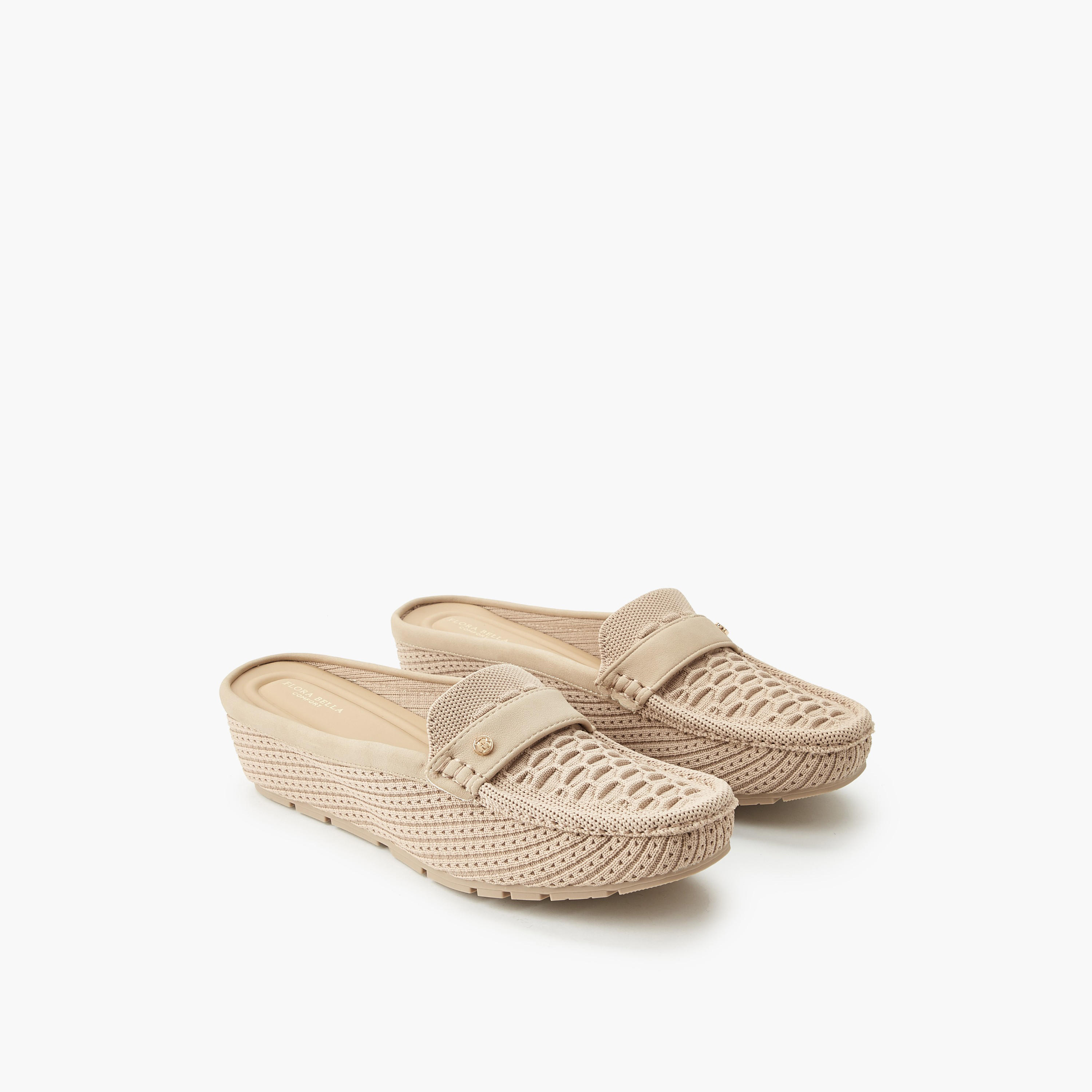 حذاء ميول سهل الارتداء للنساء من فلورا بيلا-women-shoes-heels-image-1