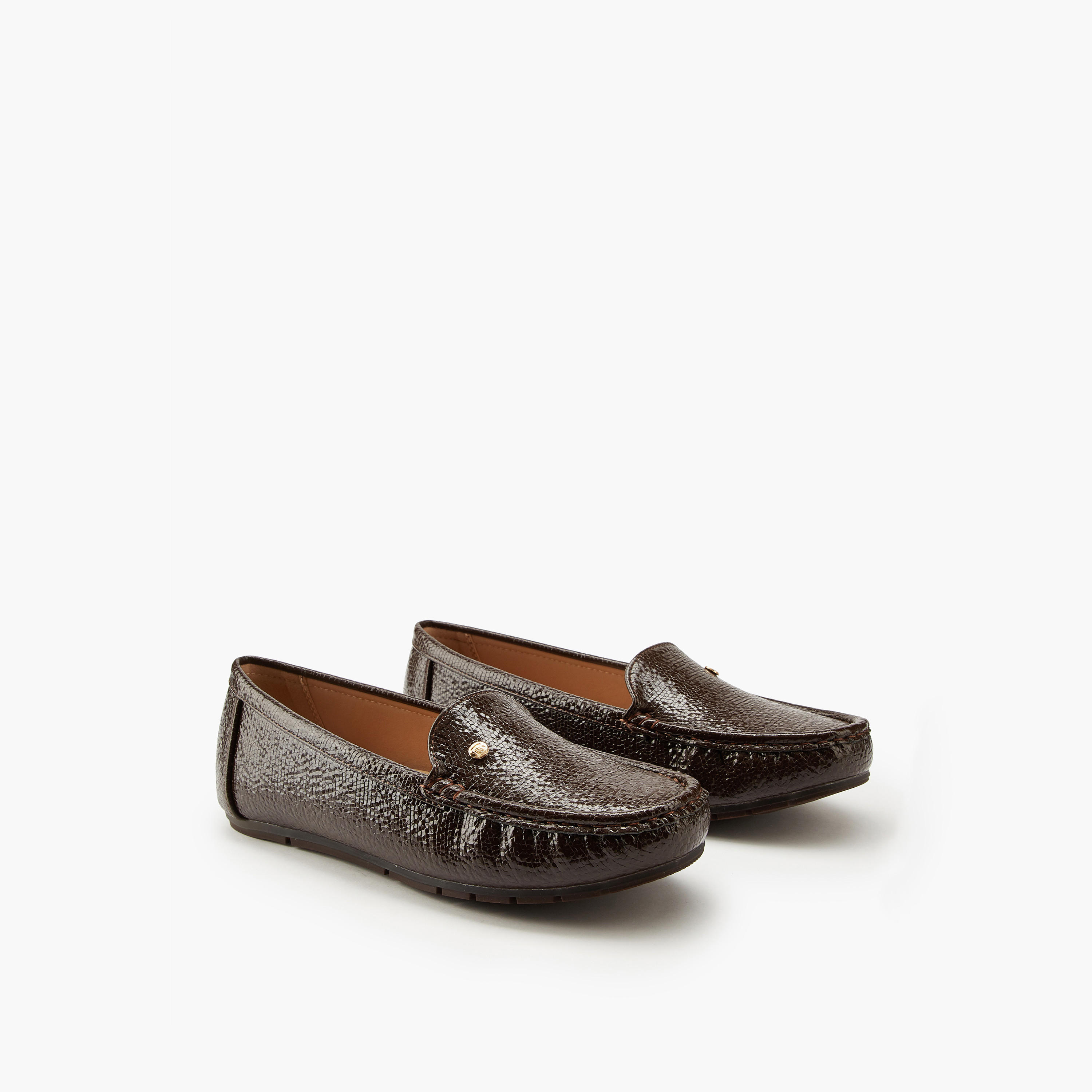 حذاء موكاسين سهل الارتداء وبارز الملمس من فلورا بيلا-women-shoes-loafersandmoccasins-image-1