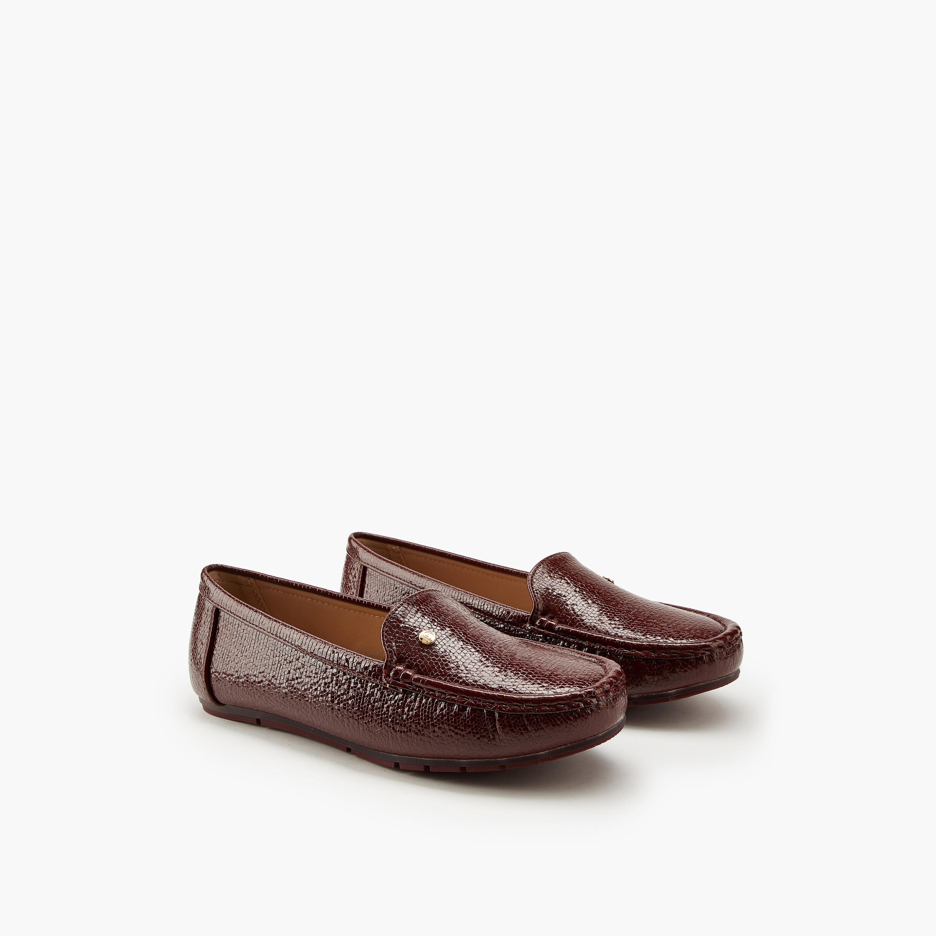 حذاء موكاسين سهل الارتداء وبارز الملمس من فلورا بيلا-women-shoes-loafersandmoccasins-image-1