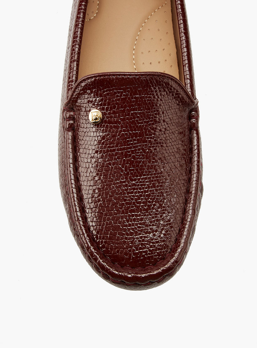 حذاء موكاسين سهل الارتداء وبارز الملمس من فلورا بيلا-women-shoes-loafersandmoccasins-image-4