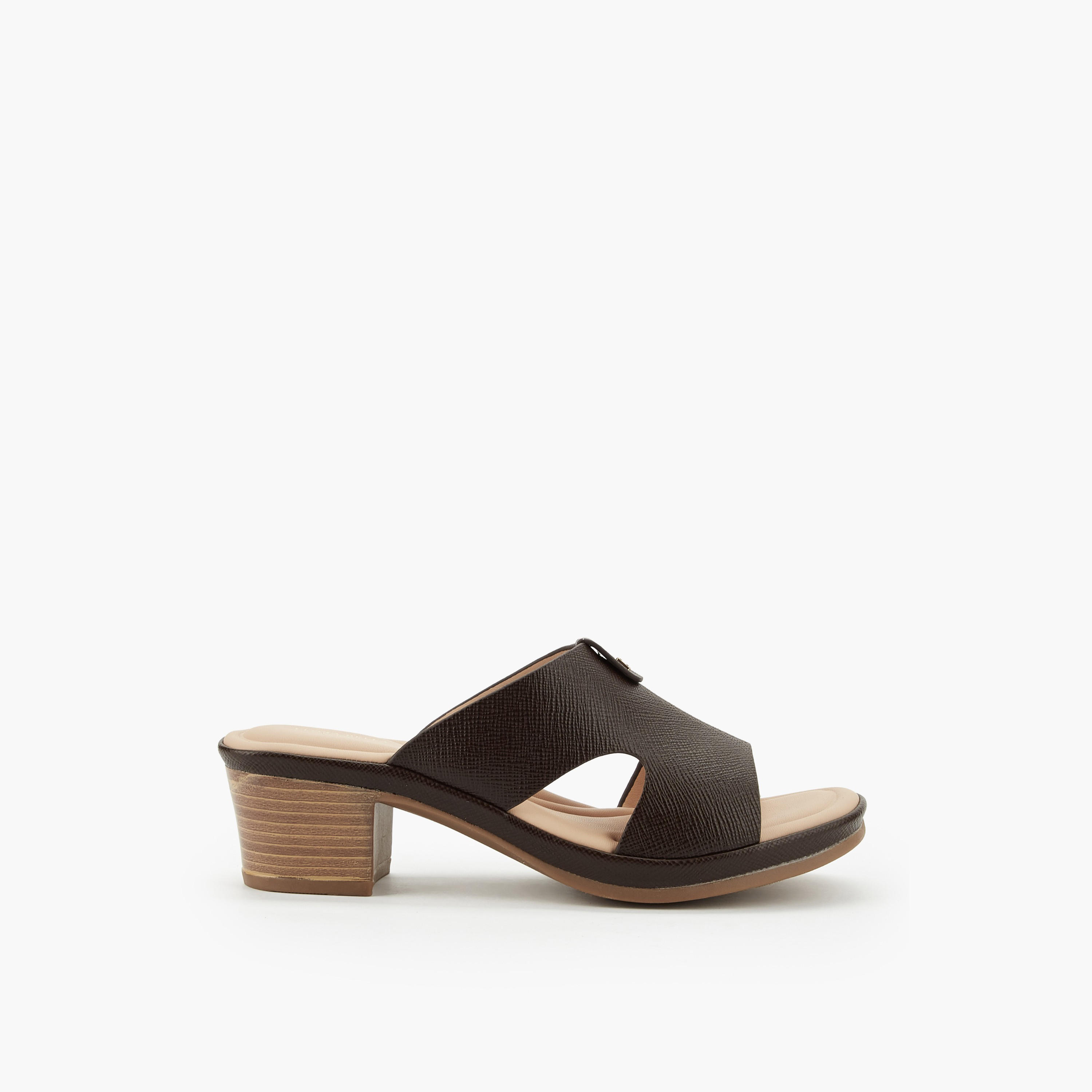 صند بكعب عريض وتصميم عصري للنساء من فلورا بيلا-women-shoes-sandals-heeled-image-3