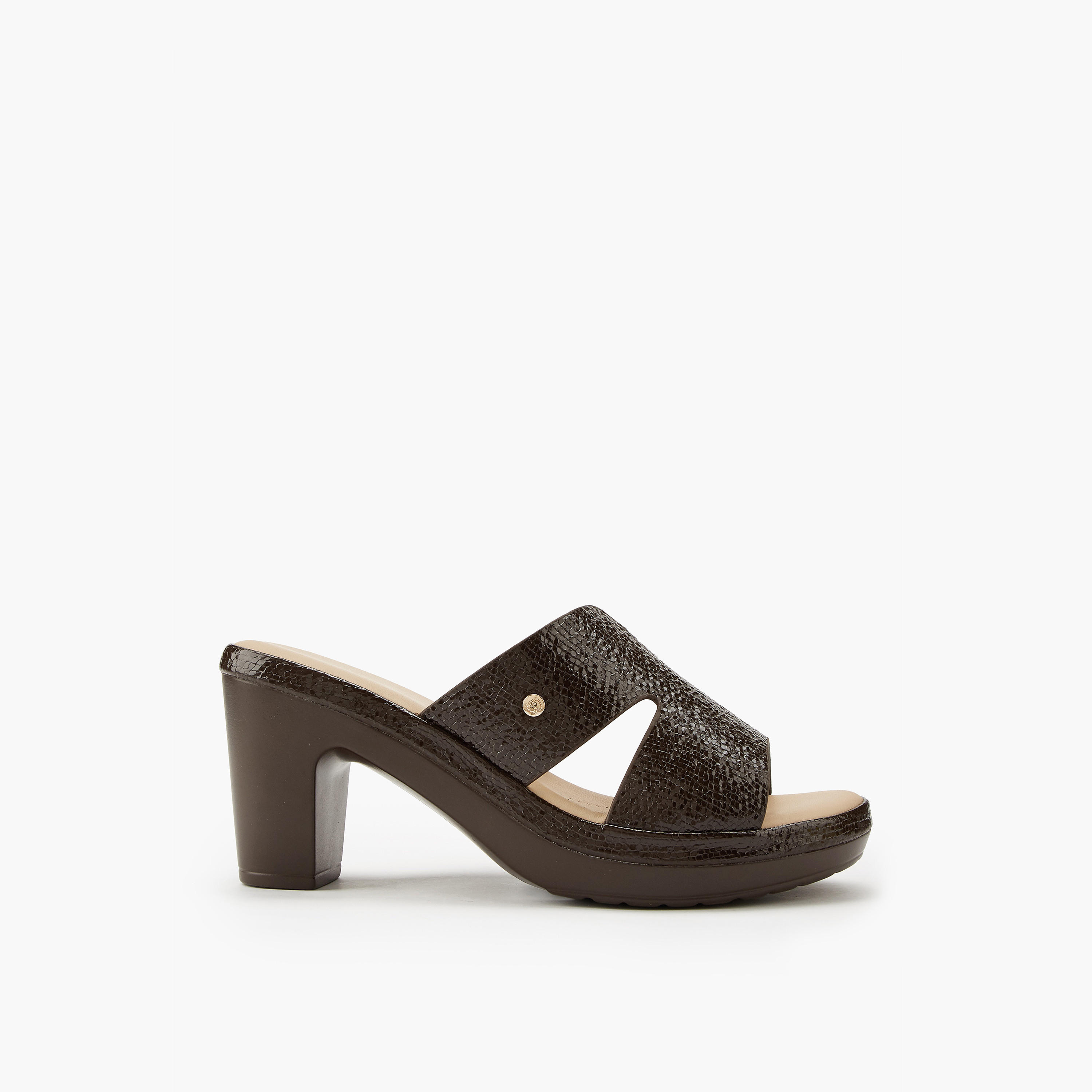 صندل سهل الارتداء وبارز الملمس بكعب سميك من فلورا بيلا-women-shoes-sandals-heeled-image-2
