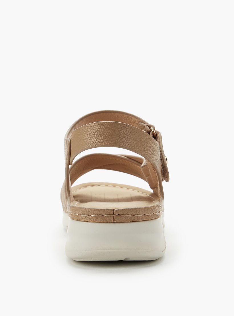 صندل بحزام متقاطع وشلايط إغلاق لاصق للنساء من فلورا بيلا-women-shoes-flats-sandals-image-5