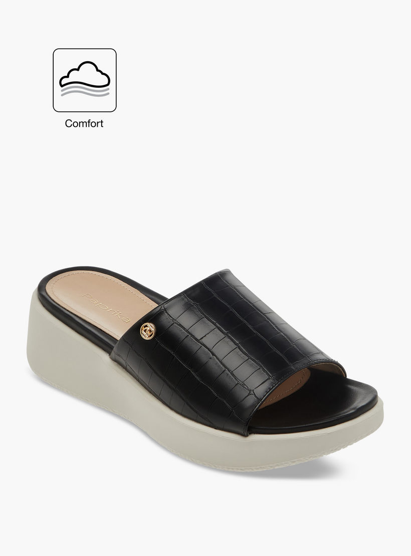 صندل مريح سهل الارتداء بارز الملمس بكعب ويدج من بابريكا-women-shoes-sandals-heeled-image-2