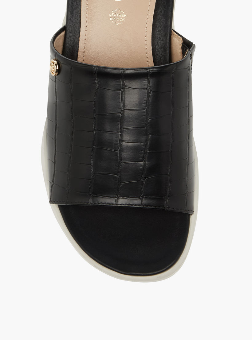 صندل مريح سهل الارتداء بارز الملمس بكعب ويدج من بابريكا-women-shoes-sandals-heeled-image-4
