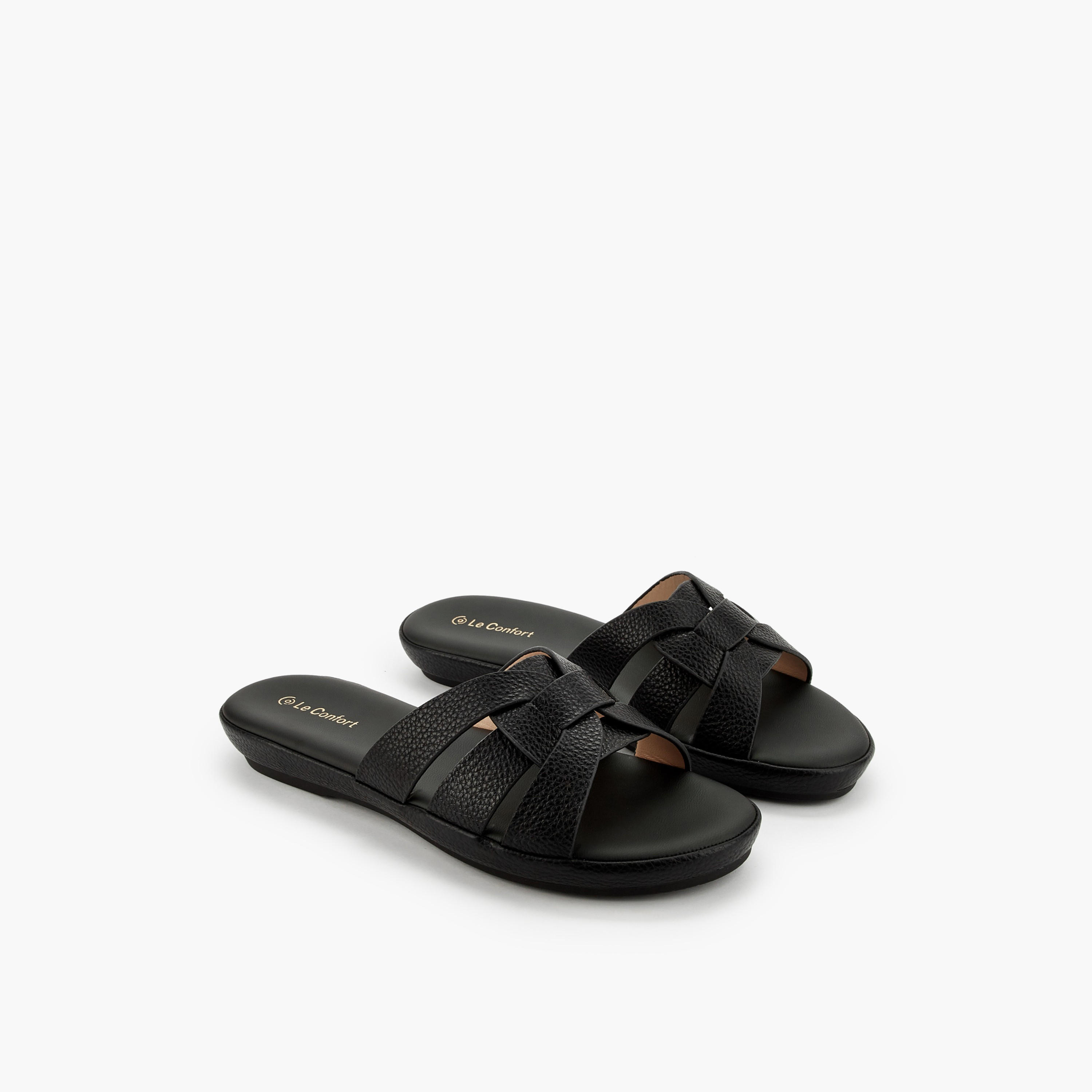 صندل بارز الملمس وسهل الارتداء للنساء من لو كونفورت-women-shoes-sandals-flats-image-1