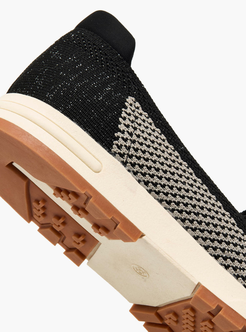 حذاء سنيكرز سهل الارتداء بطول الكاحل للنساء من فلورا بيلا-women-shoes-sneakers-image-5