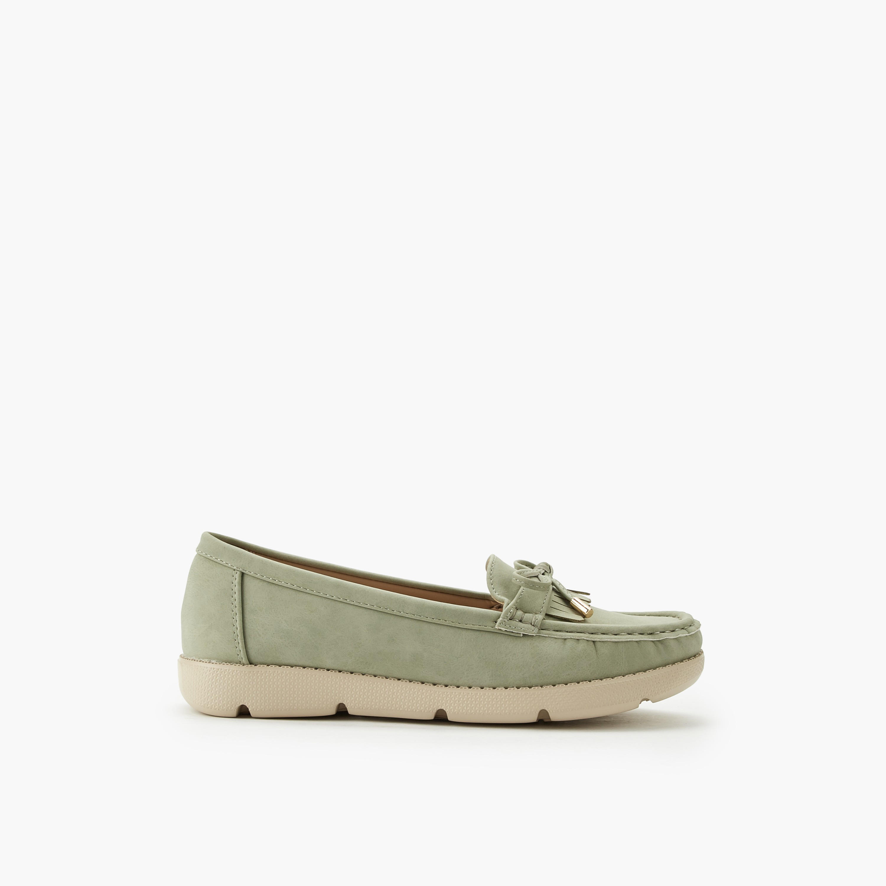حذاء لوفر بشراشيب للنساء من لو كونفورت-women-shoes-loafersandmoccasins-image-3