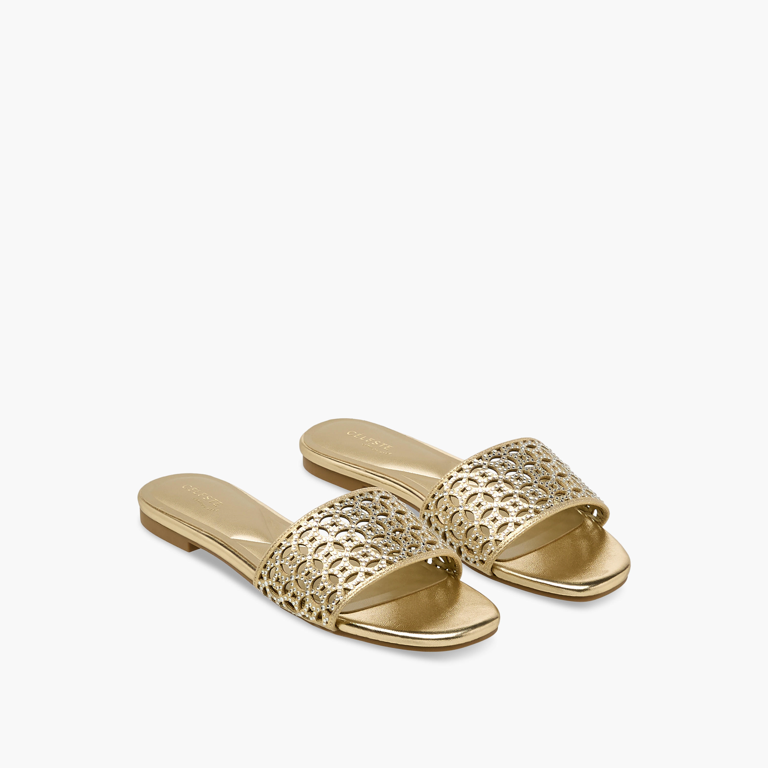 صندل مزين سهل الارتداء للنساء من سيليست-women-shoes-flats-sandals-image-1