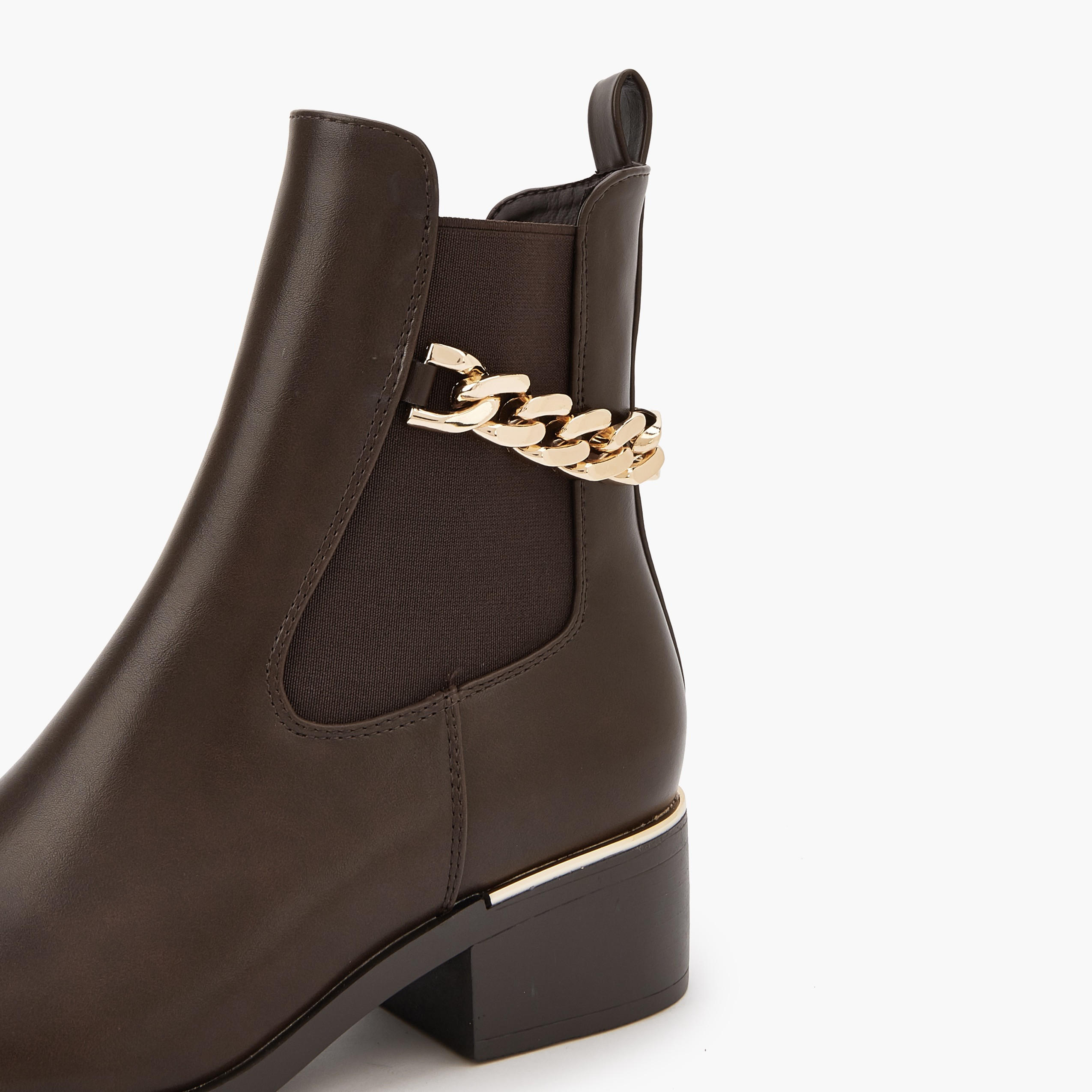 بوت بطول الكاحل وكعب سميك للنساء من فلورا بيلا-women-shoes-boots-image-4