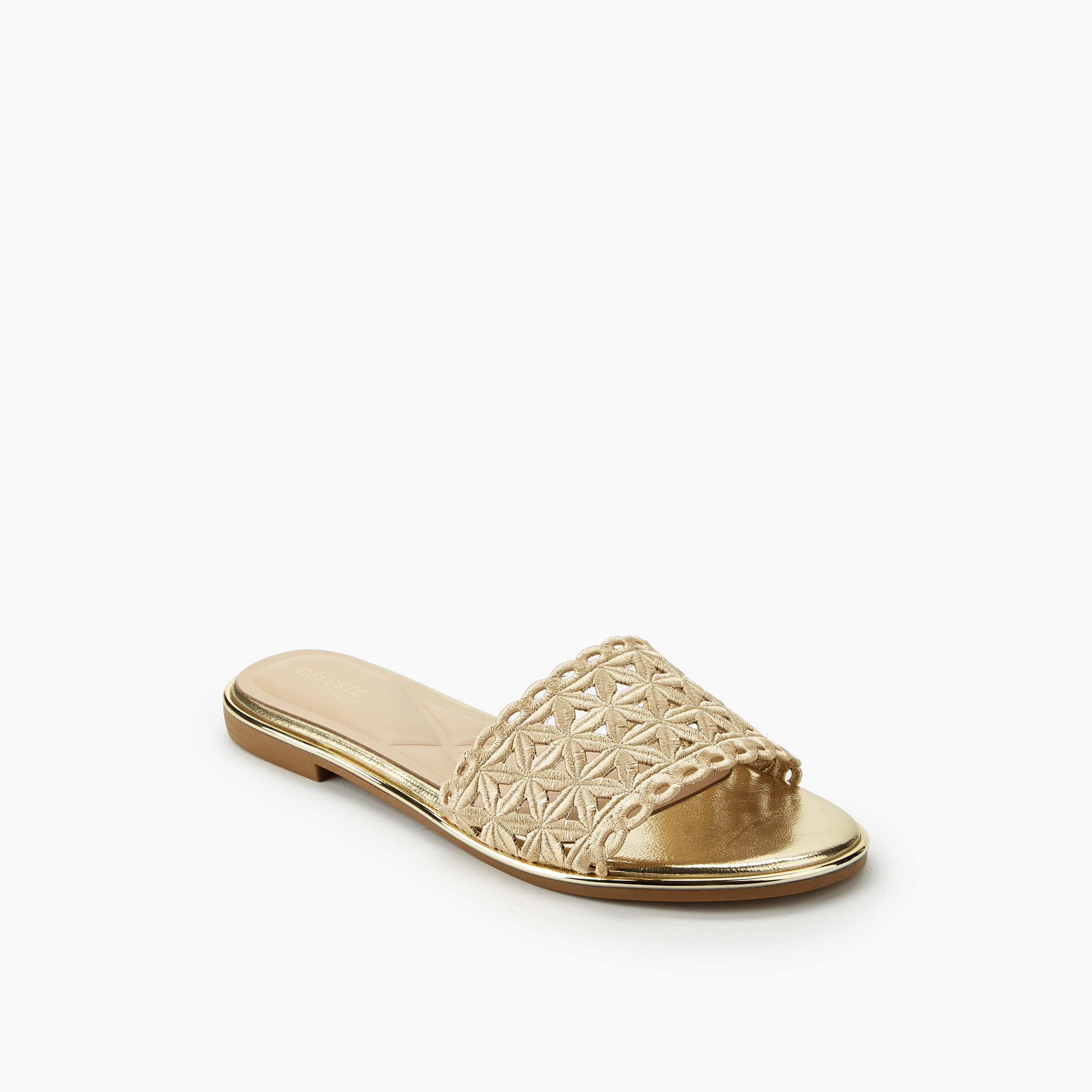 صندل مسطح بتفاصيل مفرغة بالليزر للنساء من سيليست-women-shoes-flats-sandals-image-3
