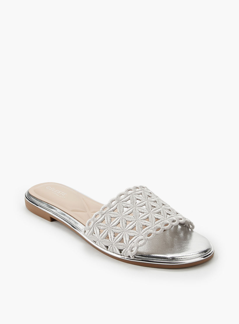 صندل مسطح بتفاصيل مفرغة بالليزر للنساء من سيليست-women-shoes-flats-sandals-image-3