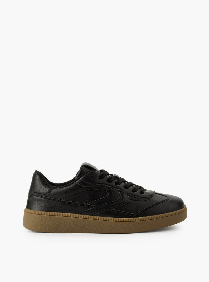 حذاء سنيكرز برباط إغلاق للنساء من فلورا بيلا-women-shoes-sneakers-image-3