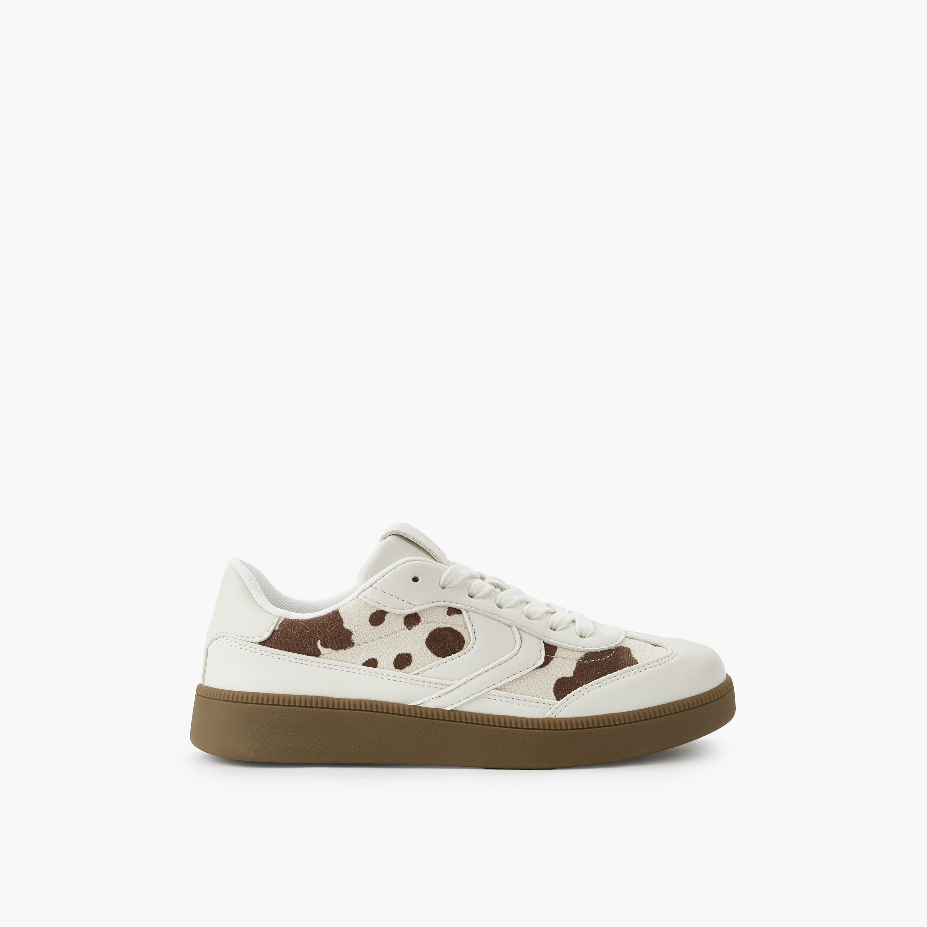 حذاء سنيكرز برباط إغلاق للنساء من فلورا بيلا-women-shoes-sneakers-image-3