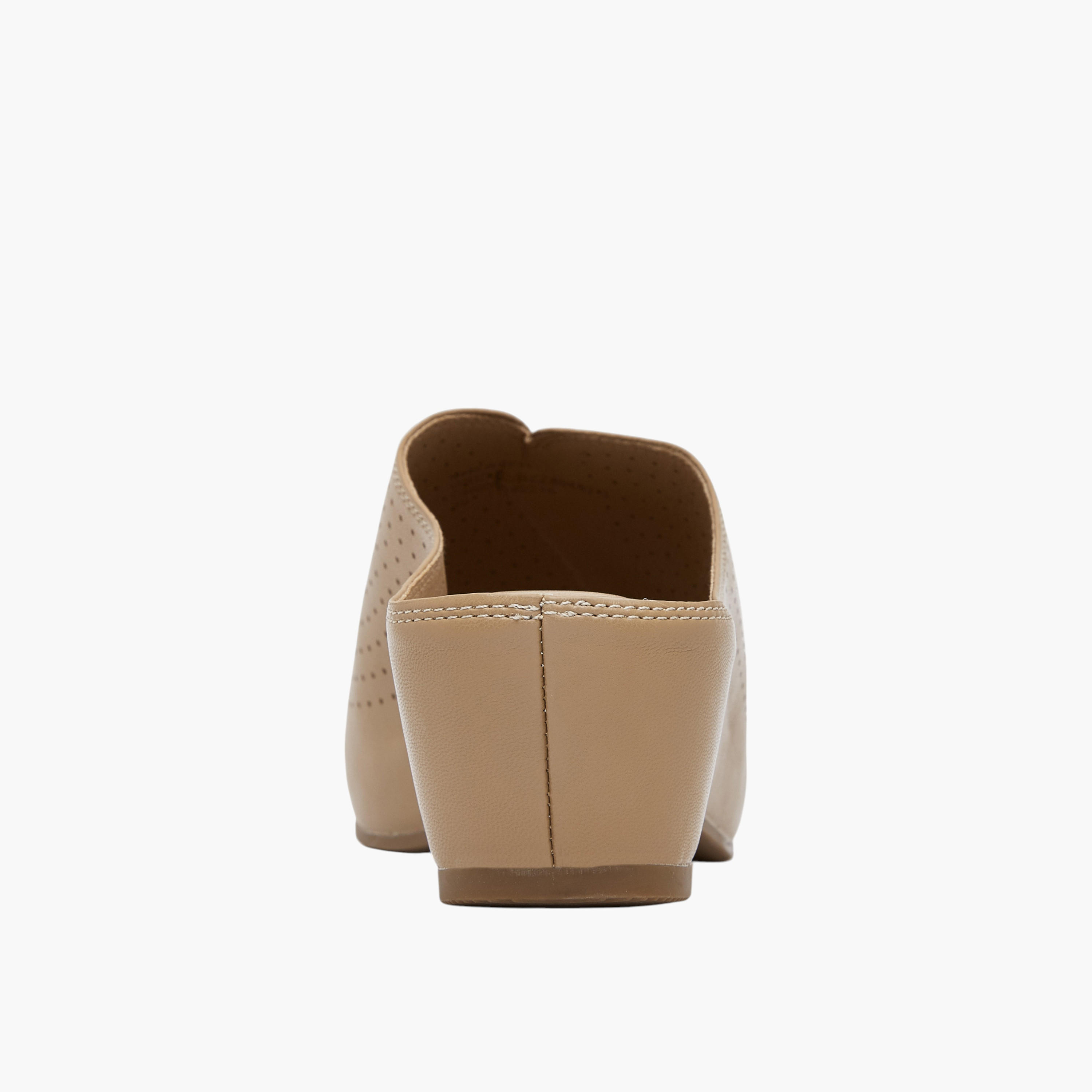 صندل بمقدمة أصابع مفتوحة سهل الارتداء بثقوب مع كعب عريض للنساء من بابريكا-women-shoes-sandals-heeled-image-3