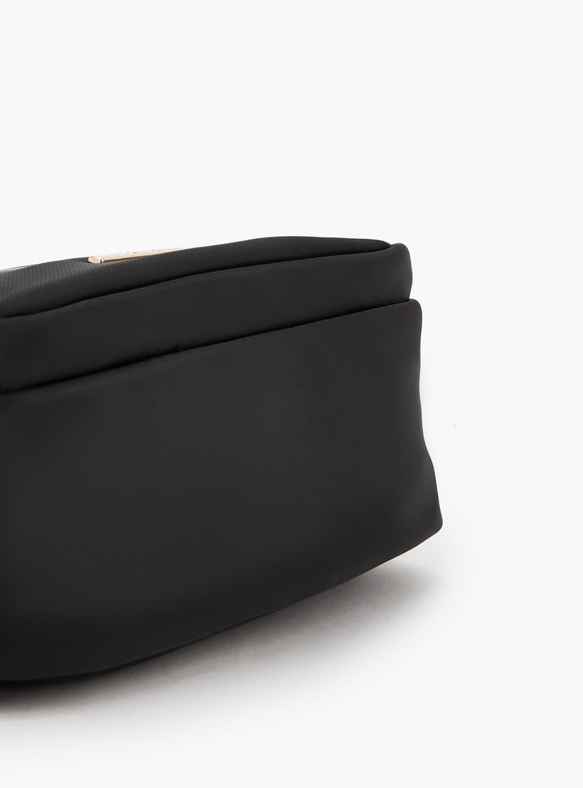 شنطة كروس بودي سادة بحزام قابل للتعديل من فلورا بيلا-women-bagsandwallets-handbags-image-6